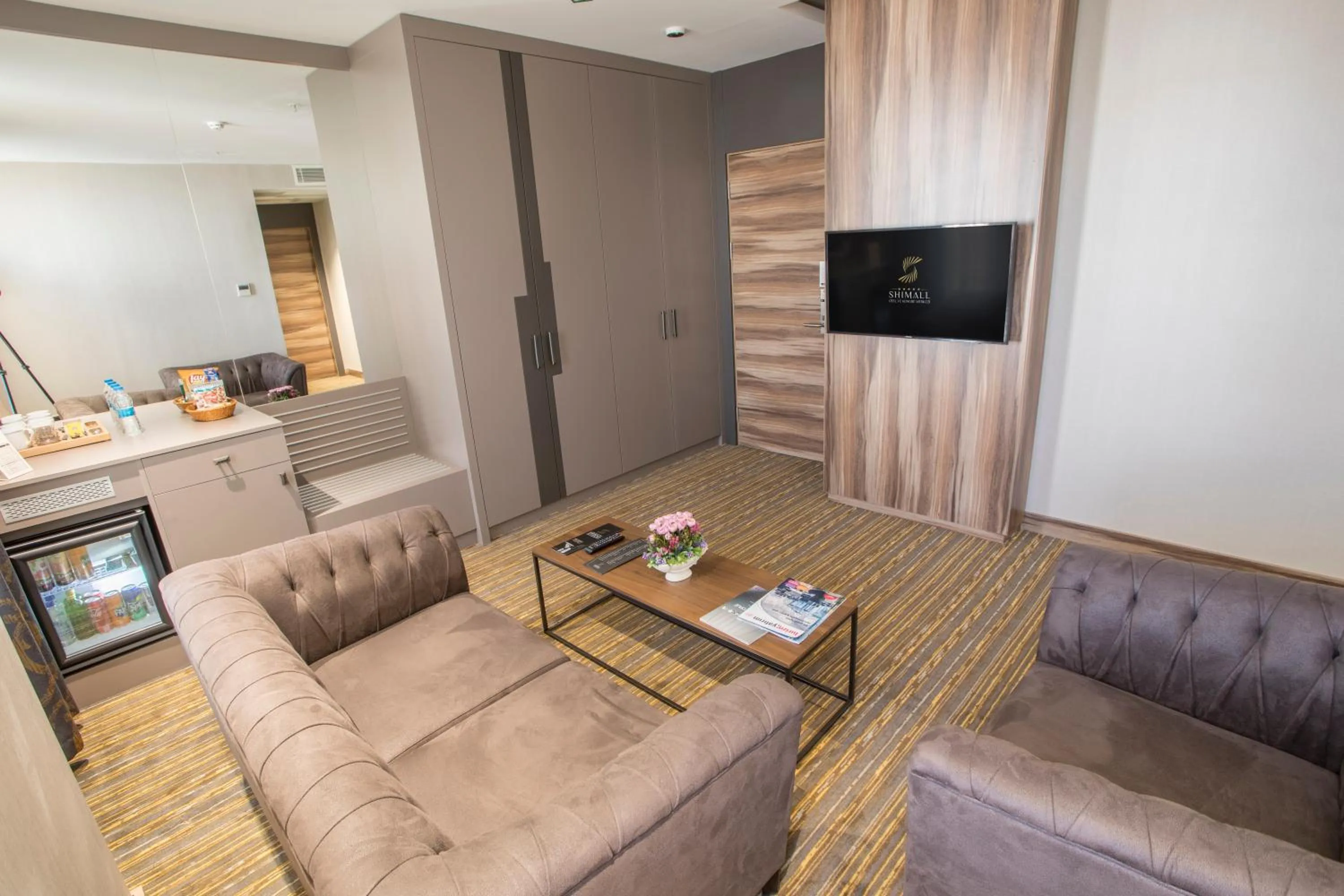 Living room in Shimall Deluxe