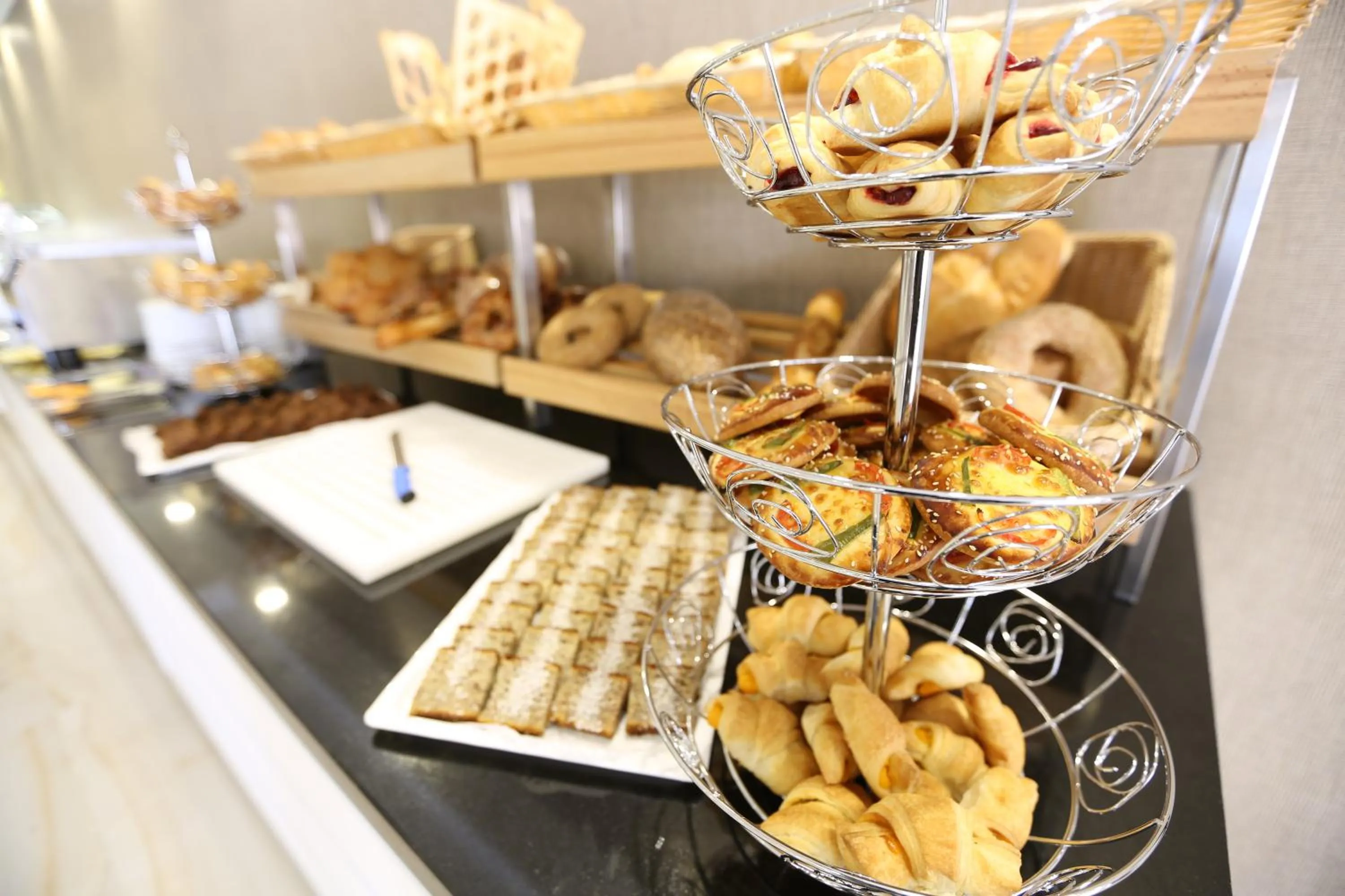 Breakfast in Shimall Deluxe