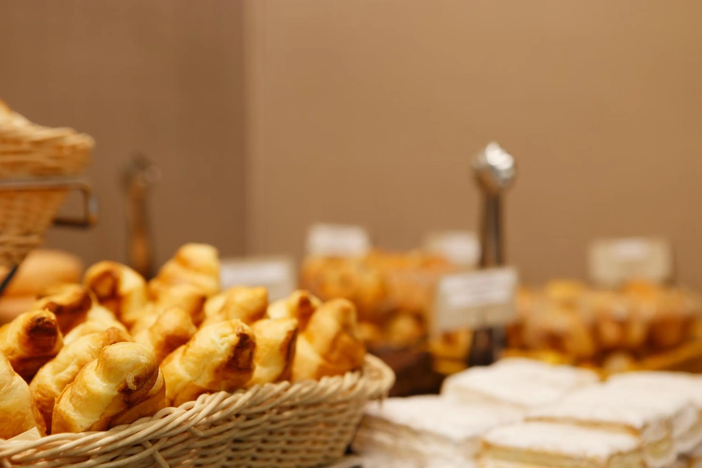 Breakfast in Hotel Santa Rosa, Blue Hoteles