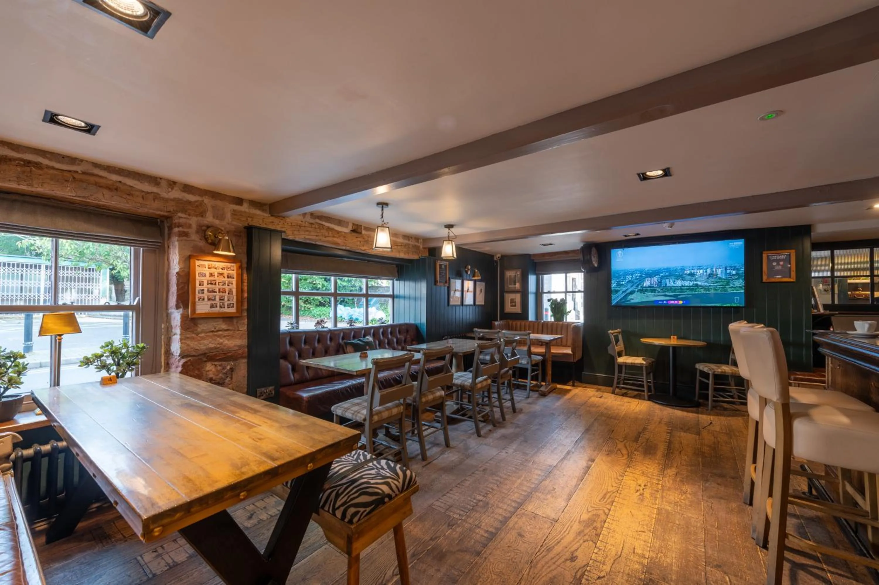 Restaurant/places to eat in Crown and Cushion Appleby