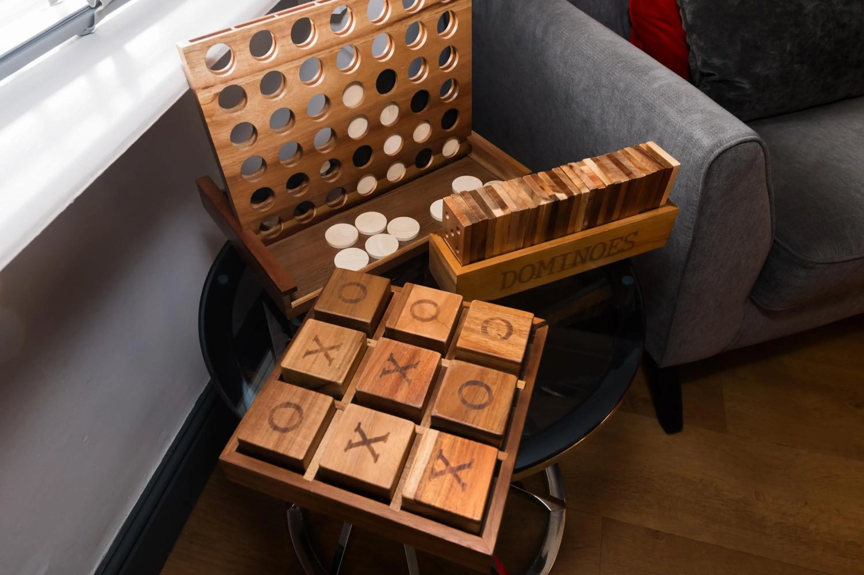 Entertainment in Crown and Cushion Appleby