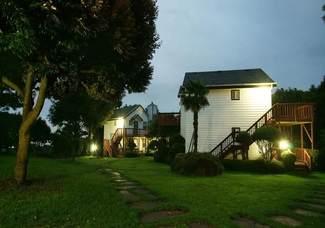 Property Building in Uts Golf Village