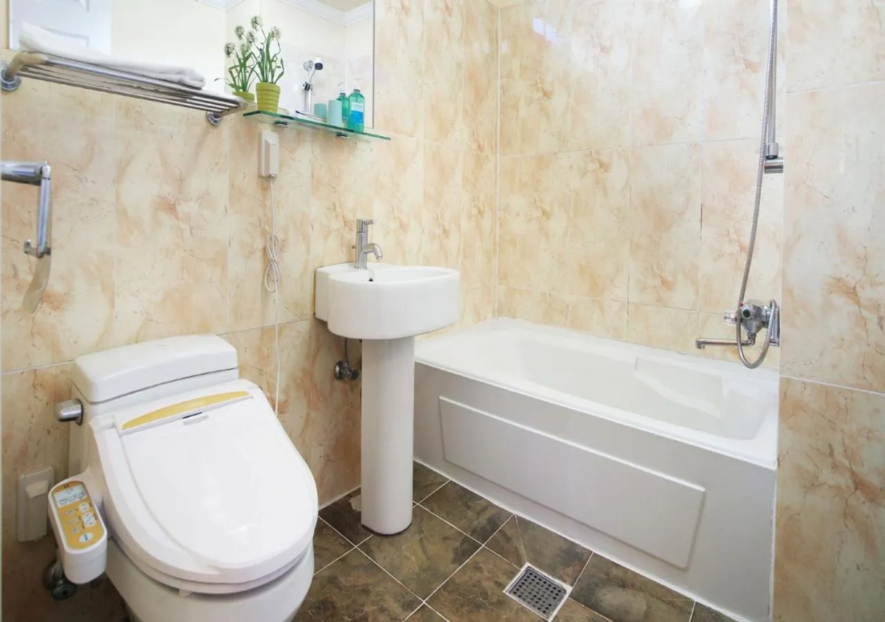 Toilet, Bathroom in Uts Golf Village