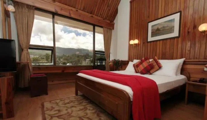 Photo of the whole room in Hotel Centre Point