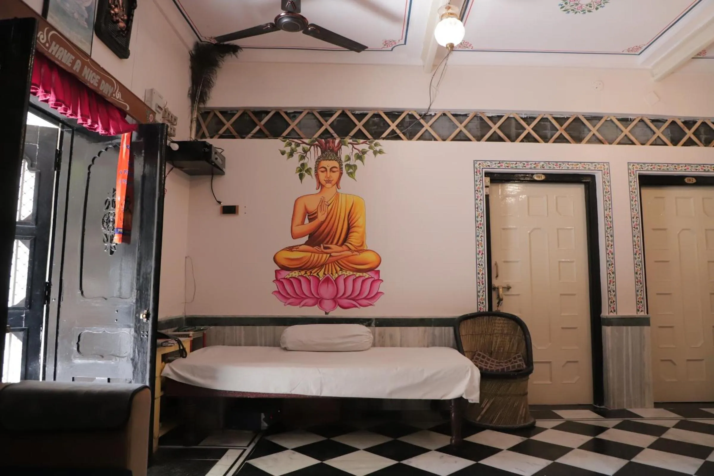 Bed in Hotel Everest