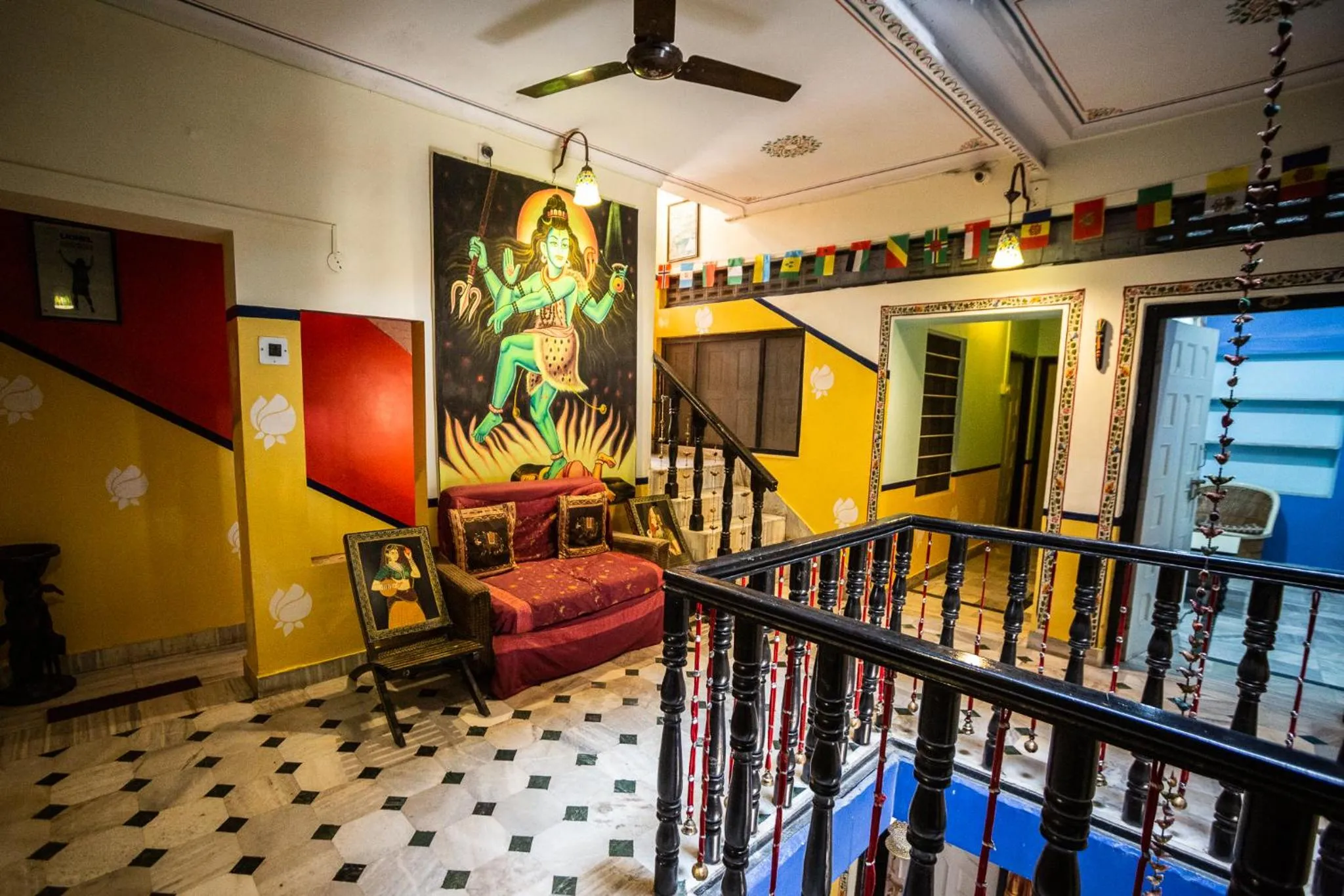 Seating area in Hotel Everest