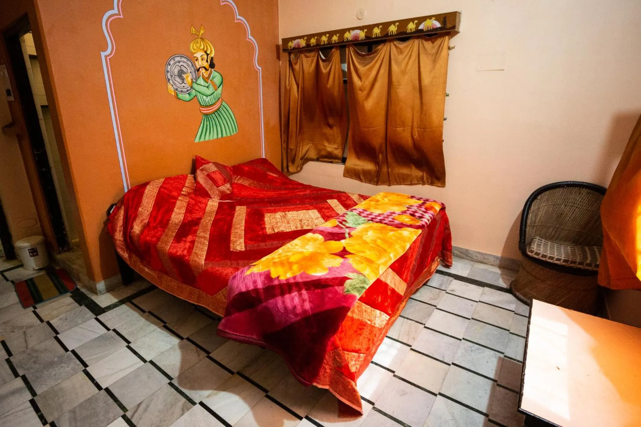 Photo of the whole room, Bed in Hotel Everest