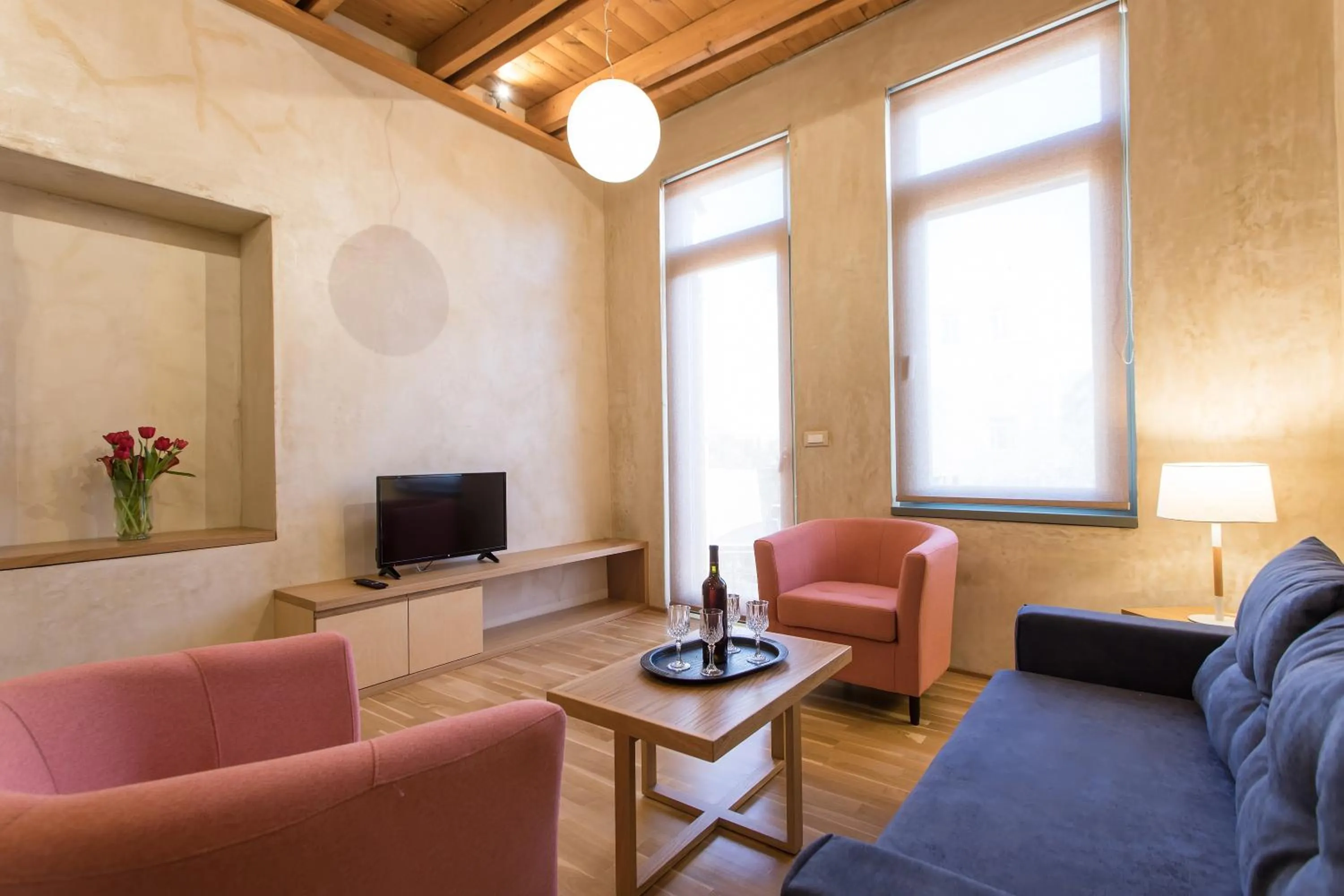 TV and multimedia in Polixeny's Suites