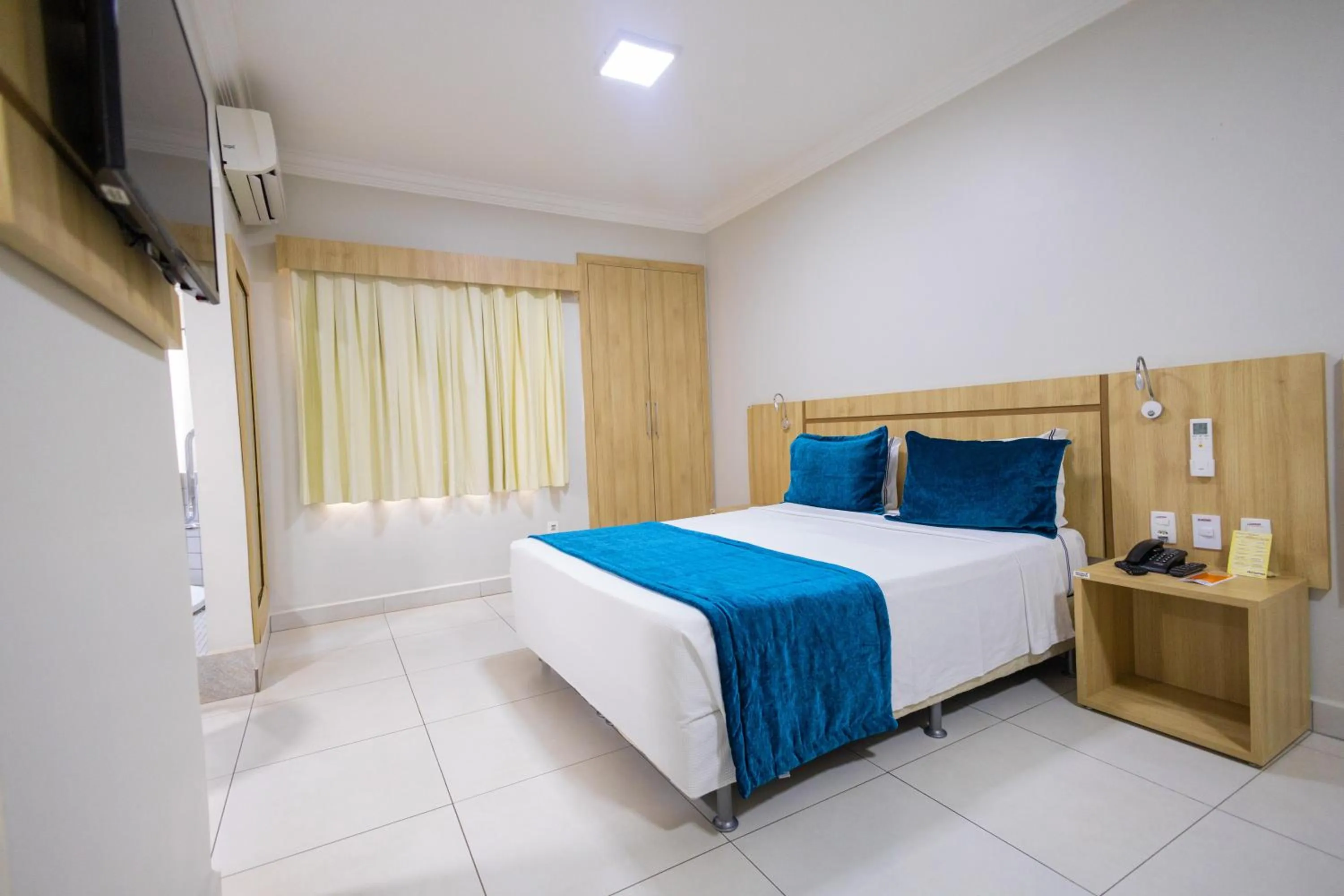 Bed in HOT SPRINGS HOTEL - BVTUR