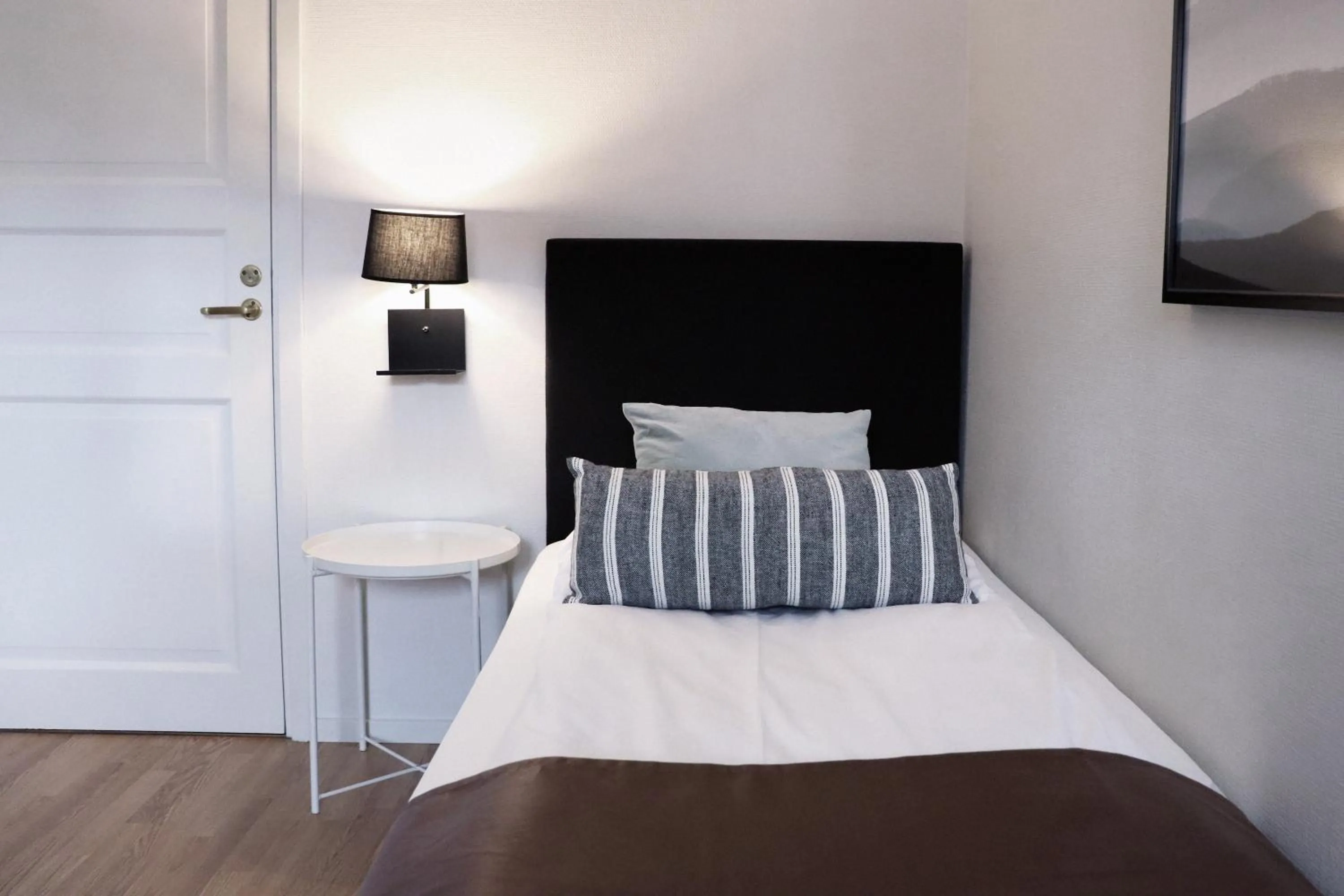 Property building, Bed in Hotell Miskarp