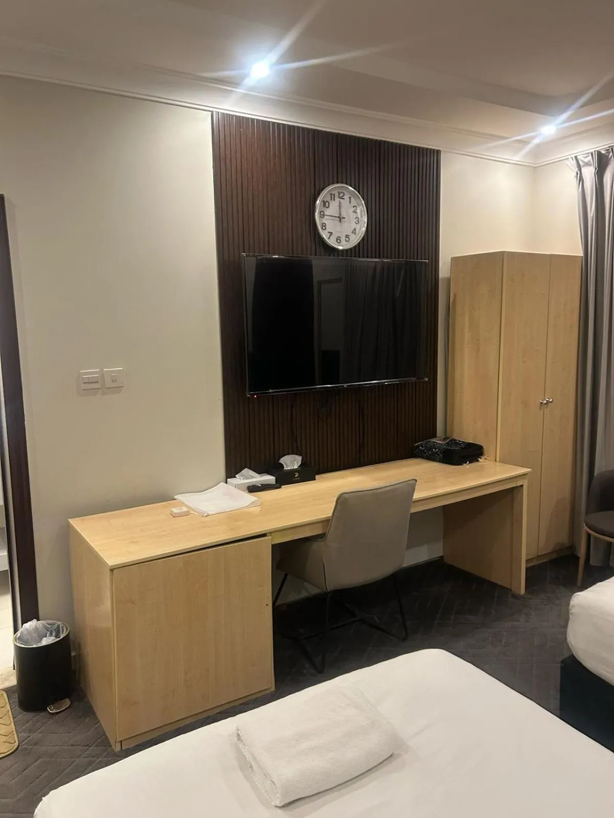 Bed in Aseel Hotel Apartment