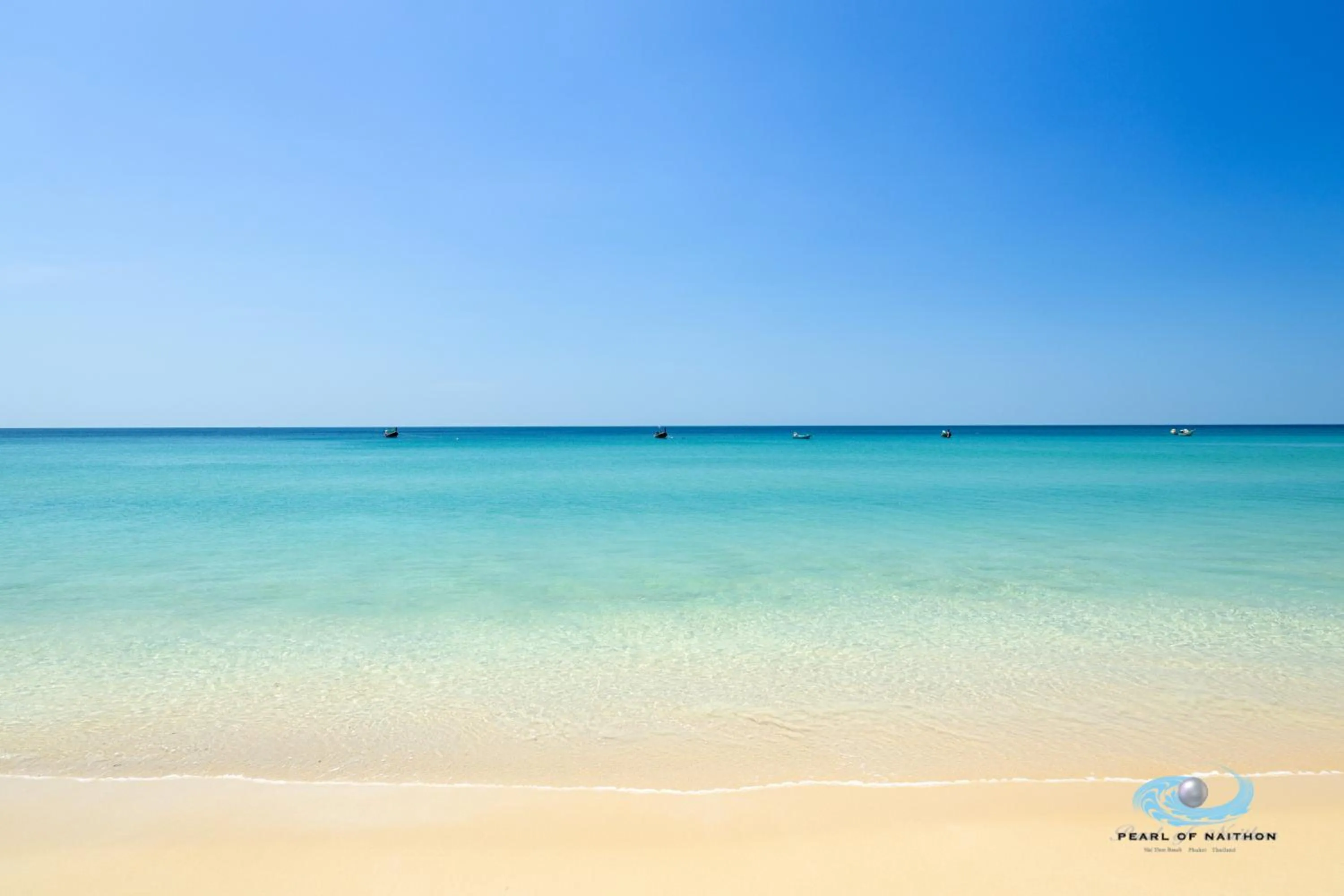 Day in Pearl of Naithon