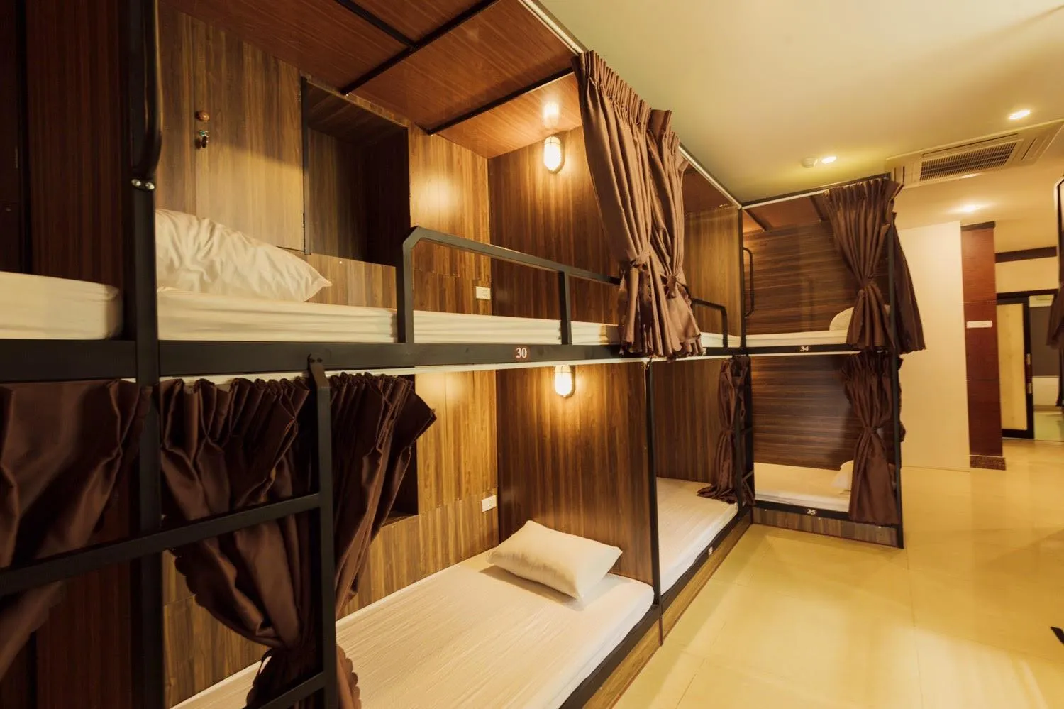 Bed in Brown Bean 2 Hotel