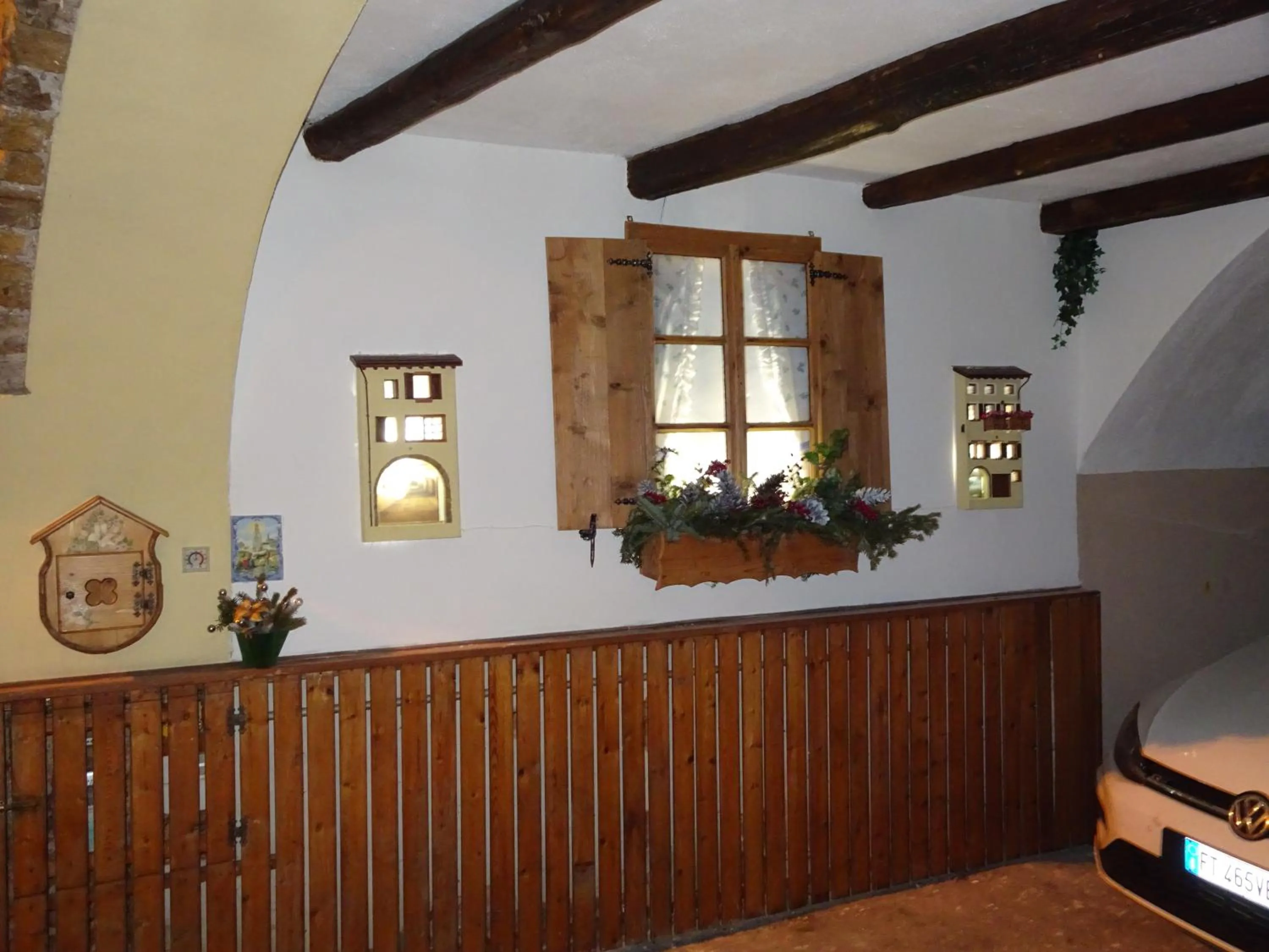 Decorative detail in B&B San Valentino