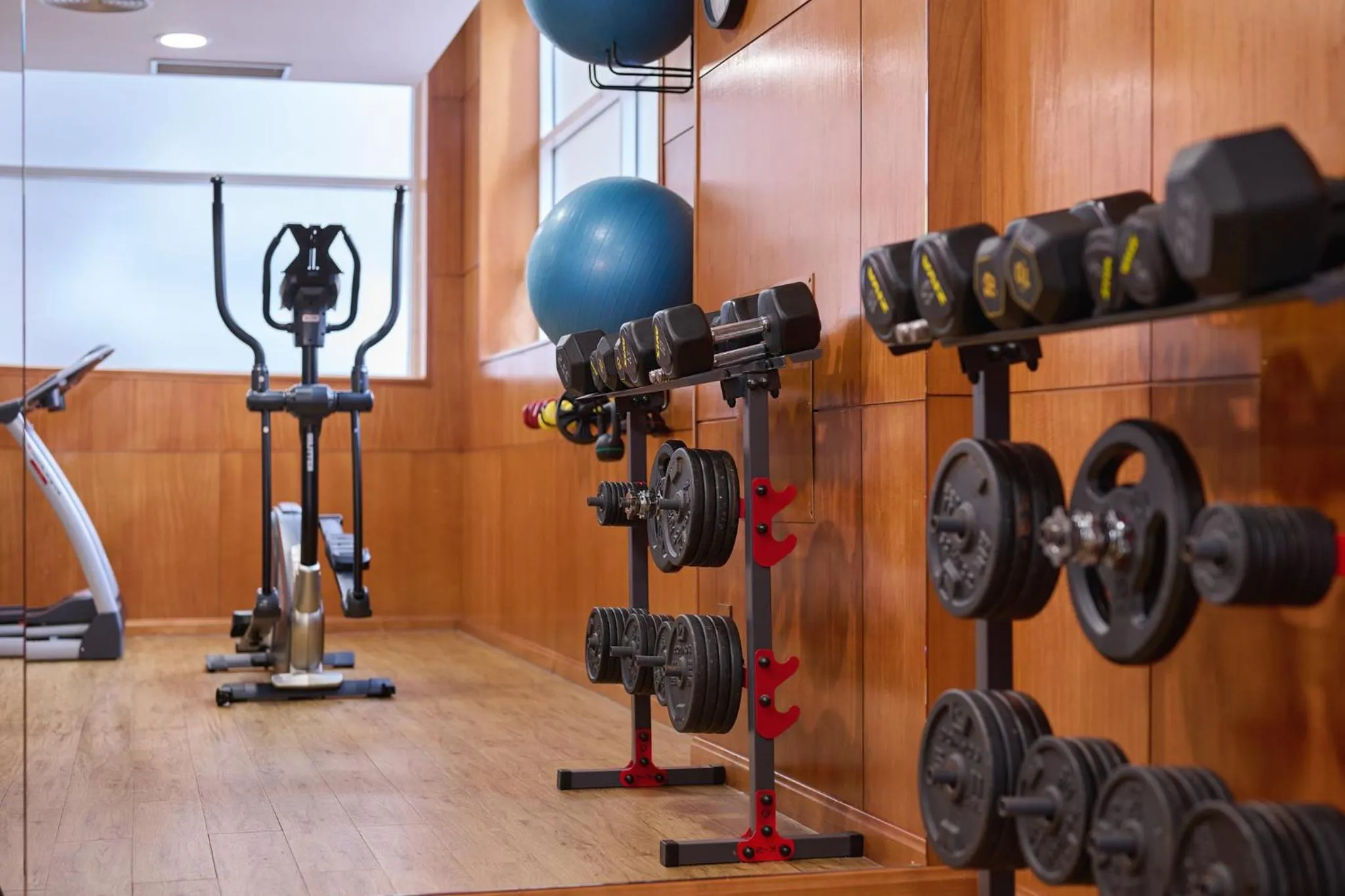 Fitness centre/facilities in Hotel Malcom and Barret