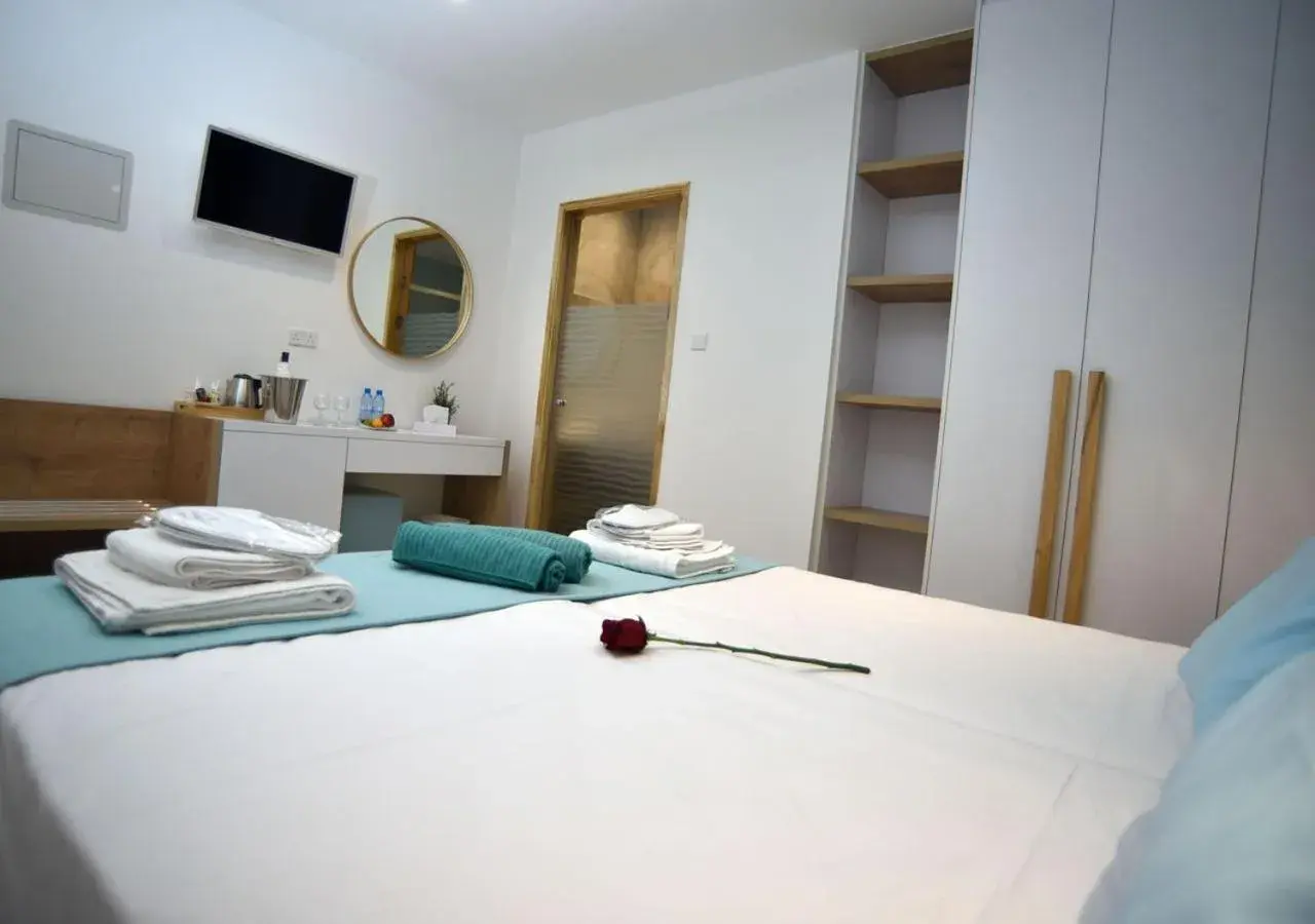 Standard Triple Room in Hai Hotel Standard Triple Room in Hai Hotel