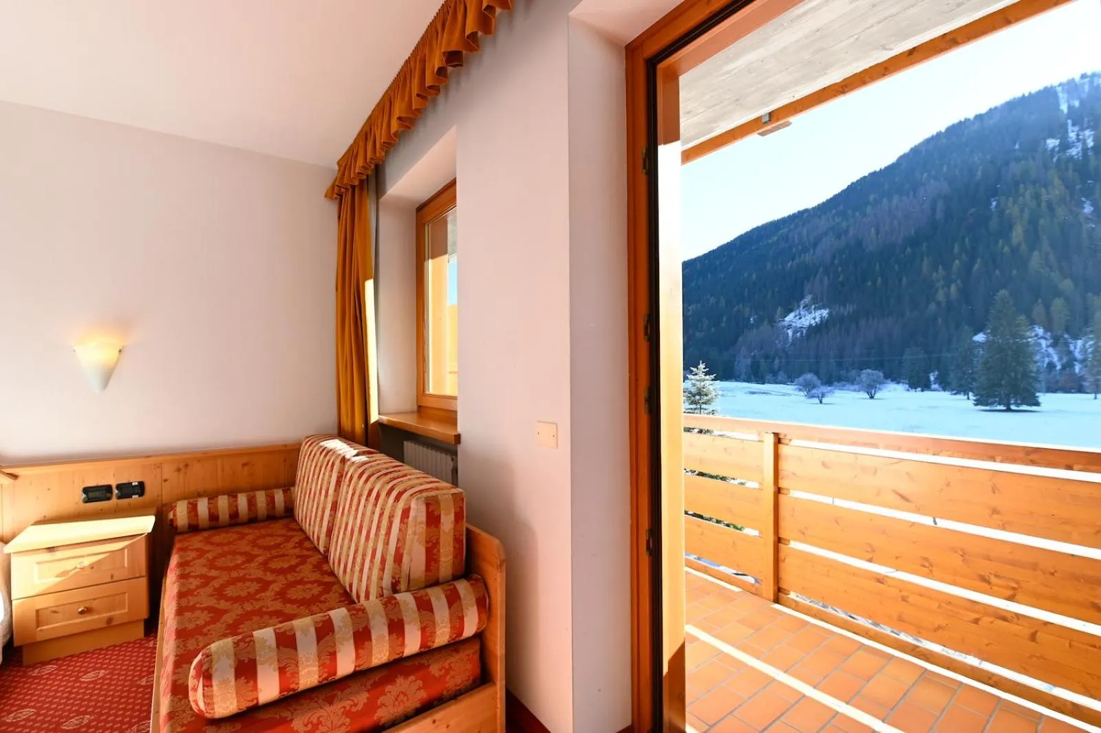 Natural landscape in Sport Hotel Cristal