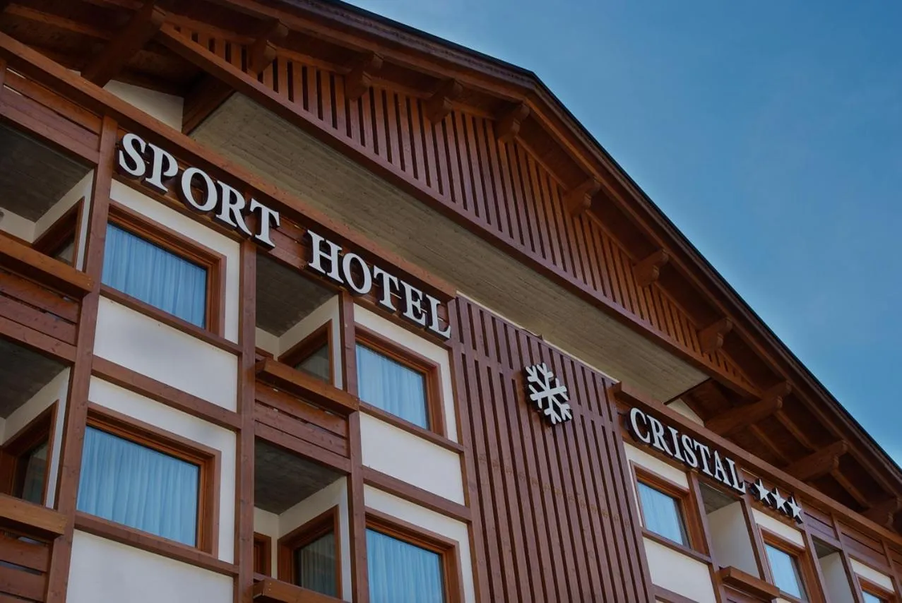 Property building in Sport Hotel Cristal