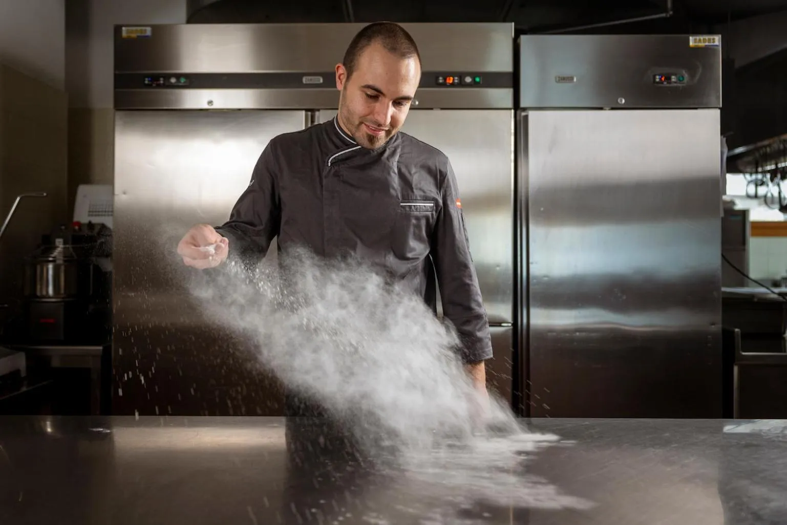 Restaurant/places to eat in Sport Hotel Cristal