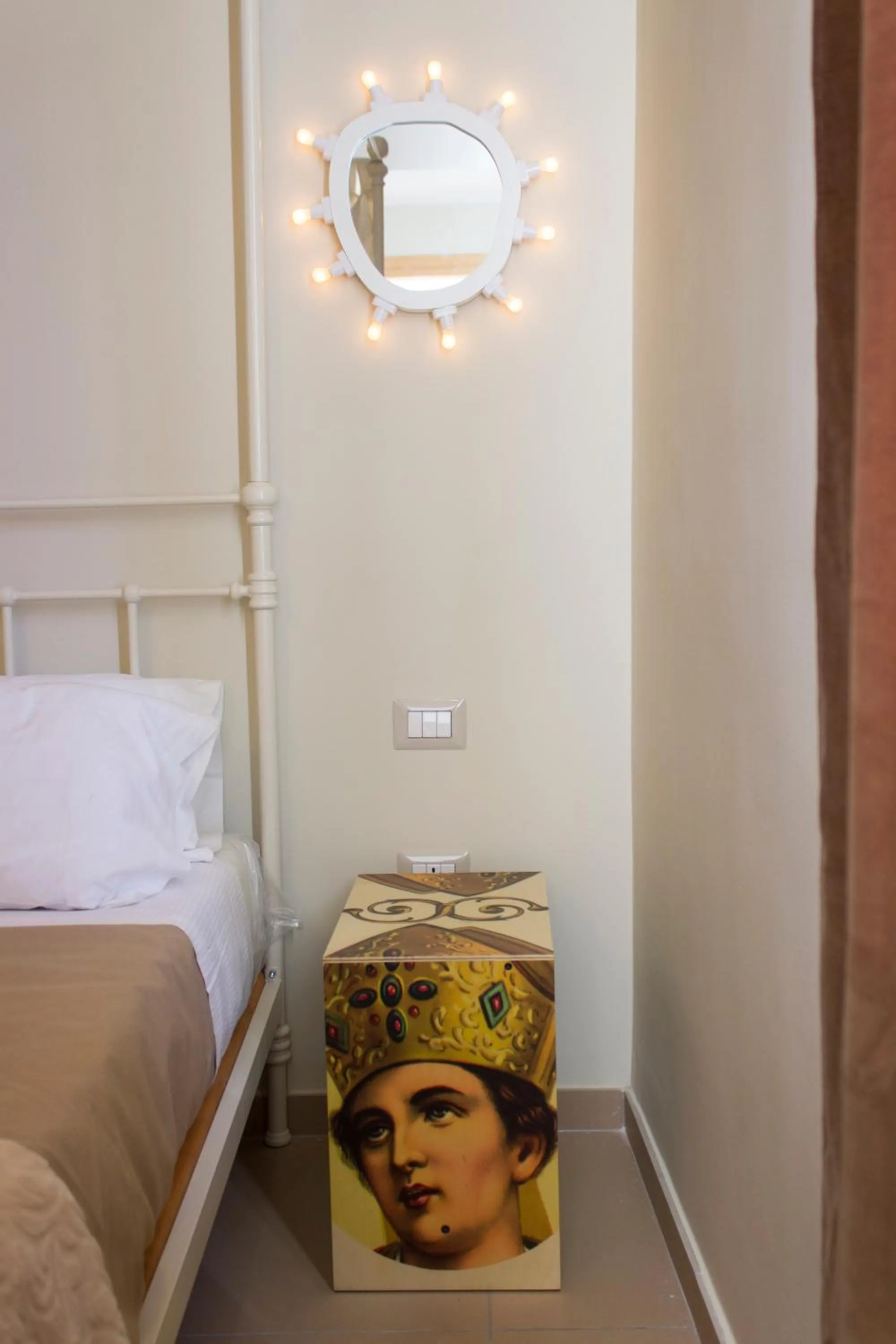 Photo of the whole room, Bed in Schiara