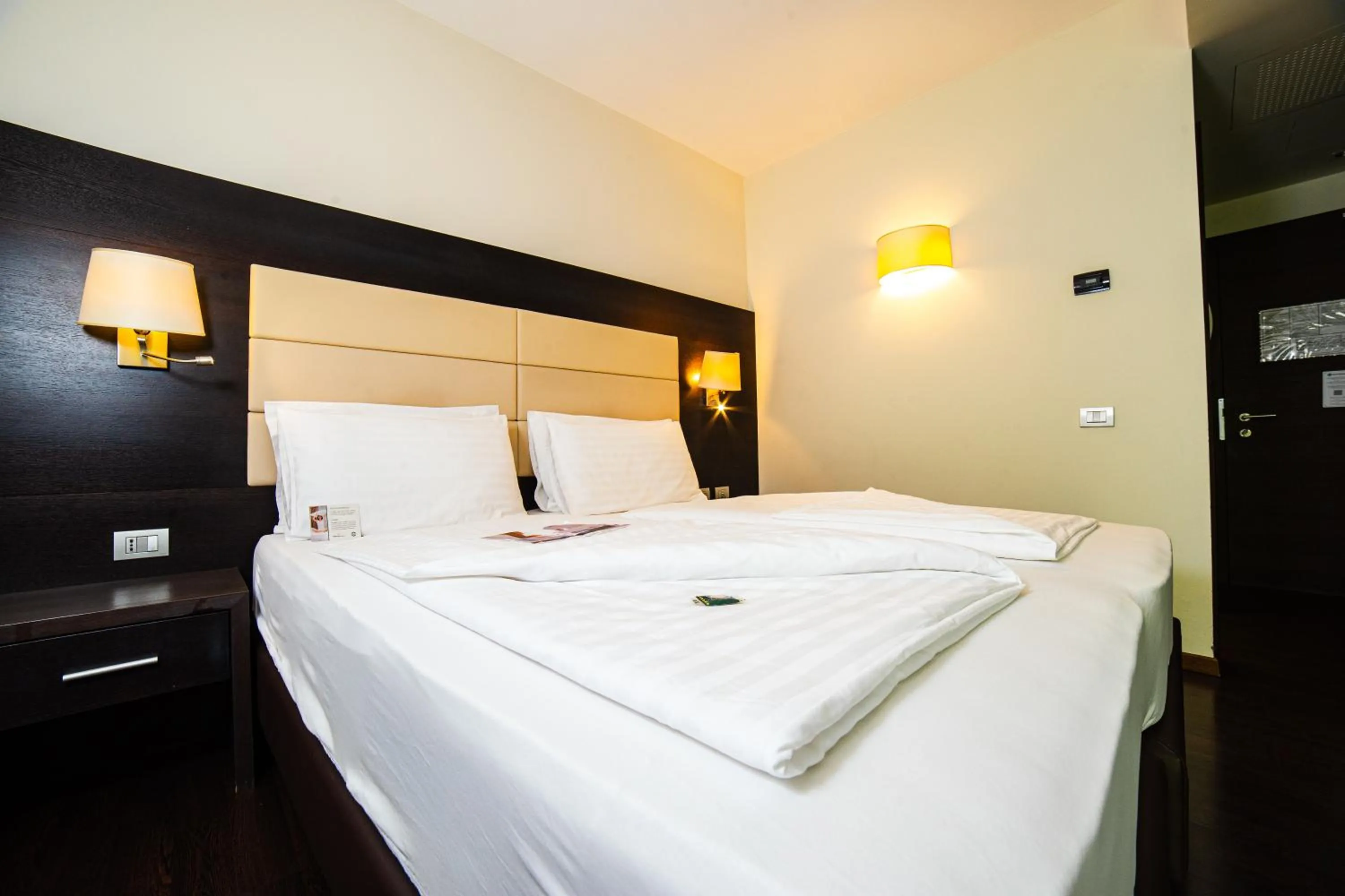 Bed in Best Western Hotel Adige