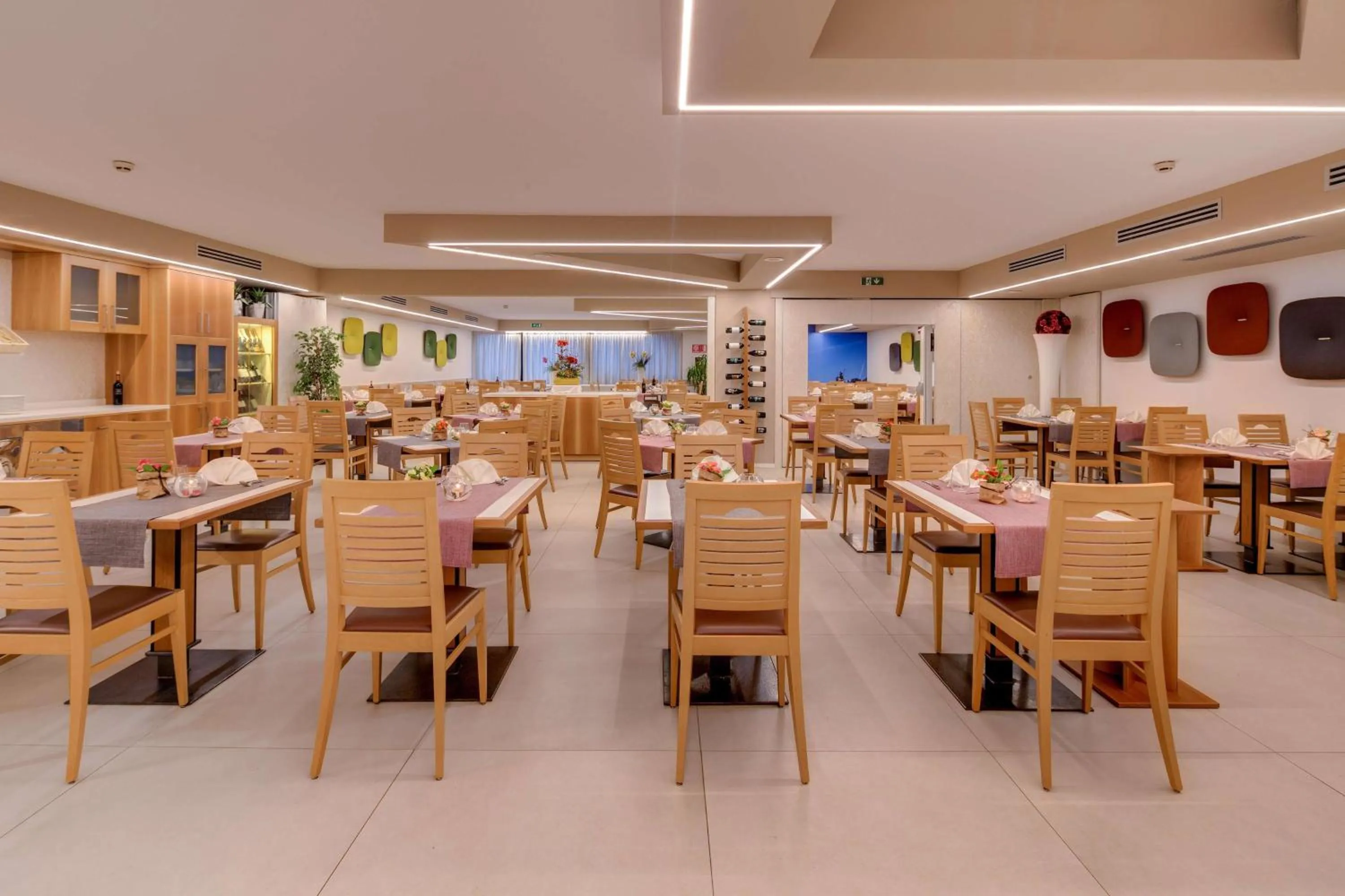 Restaurant/places to eat in Best Western Hotel Adige