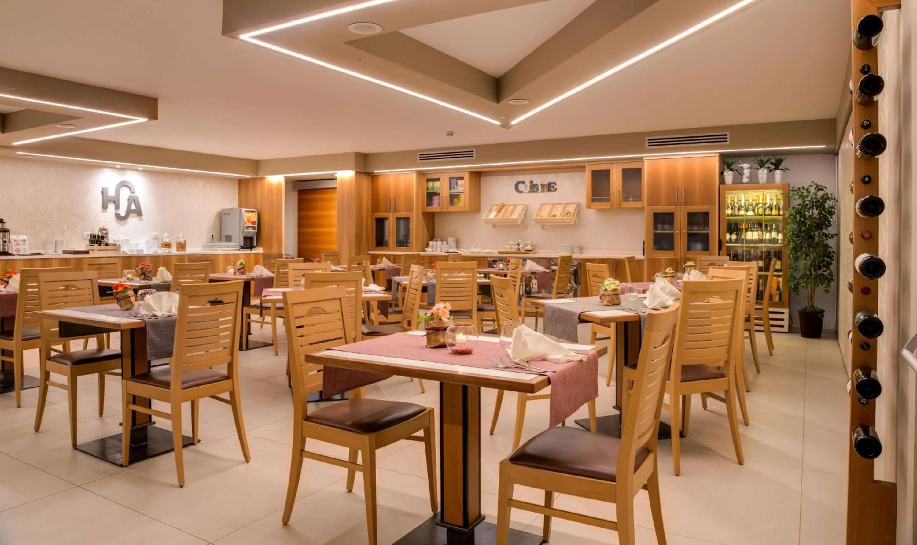 Restaurant/places to eat in Best Western Hotel Adige