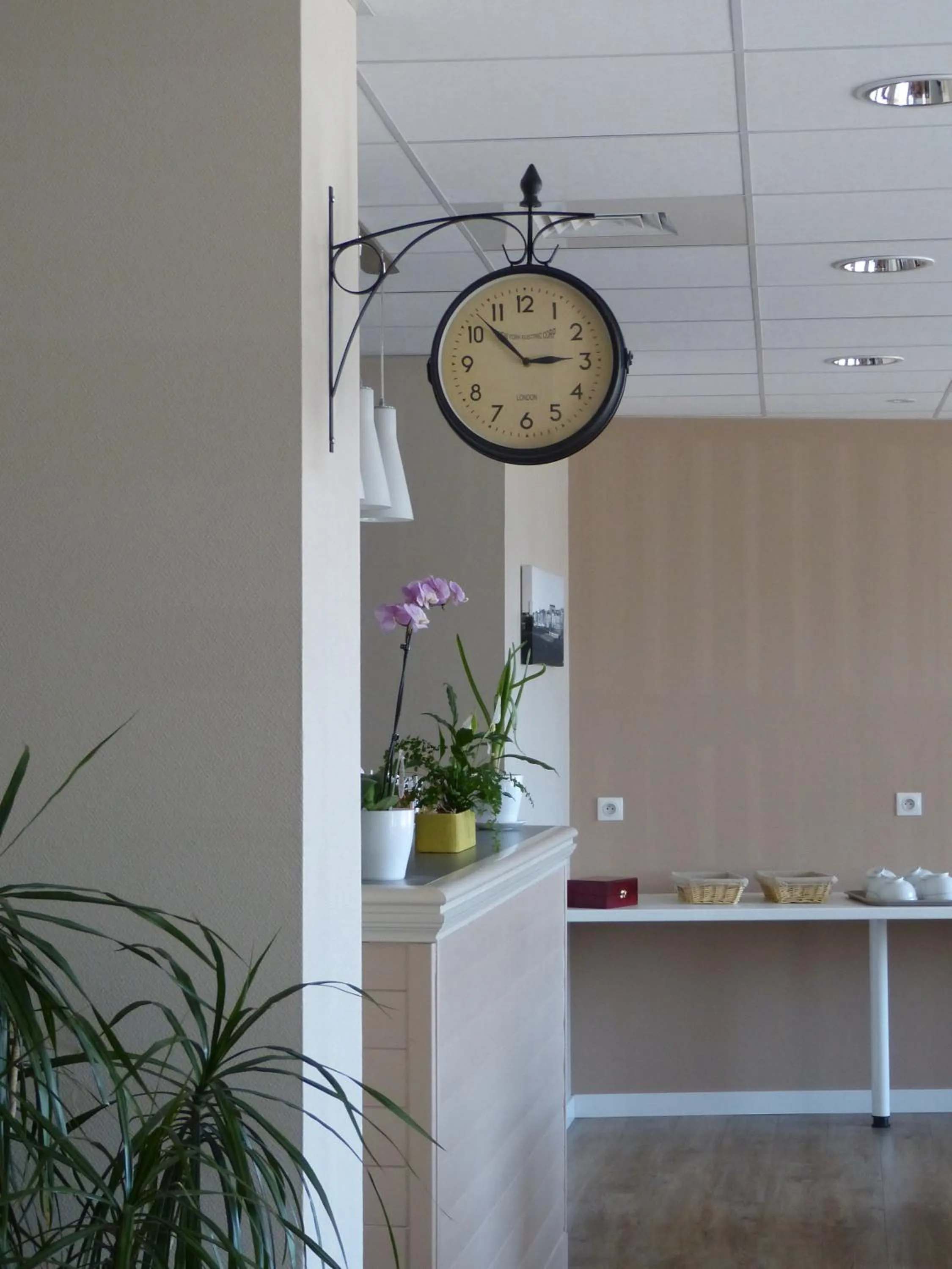 Decorative detail in Hôtel Terminus