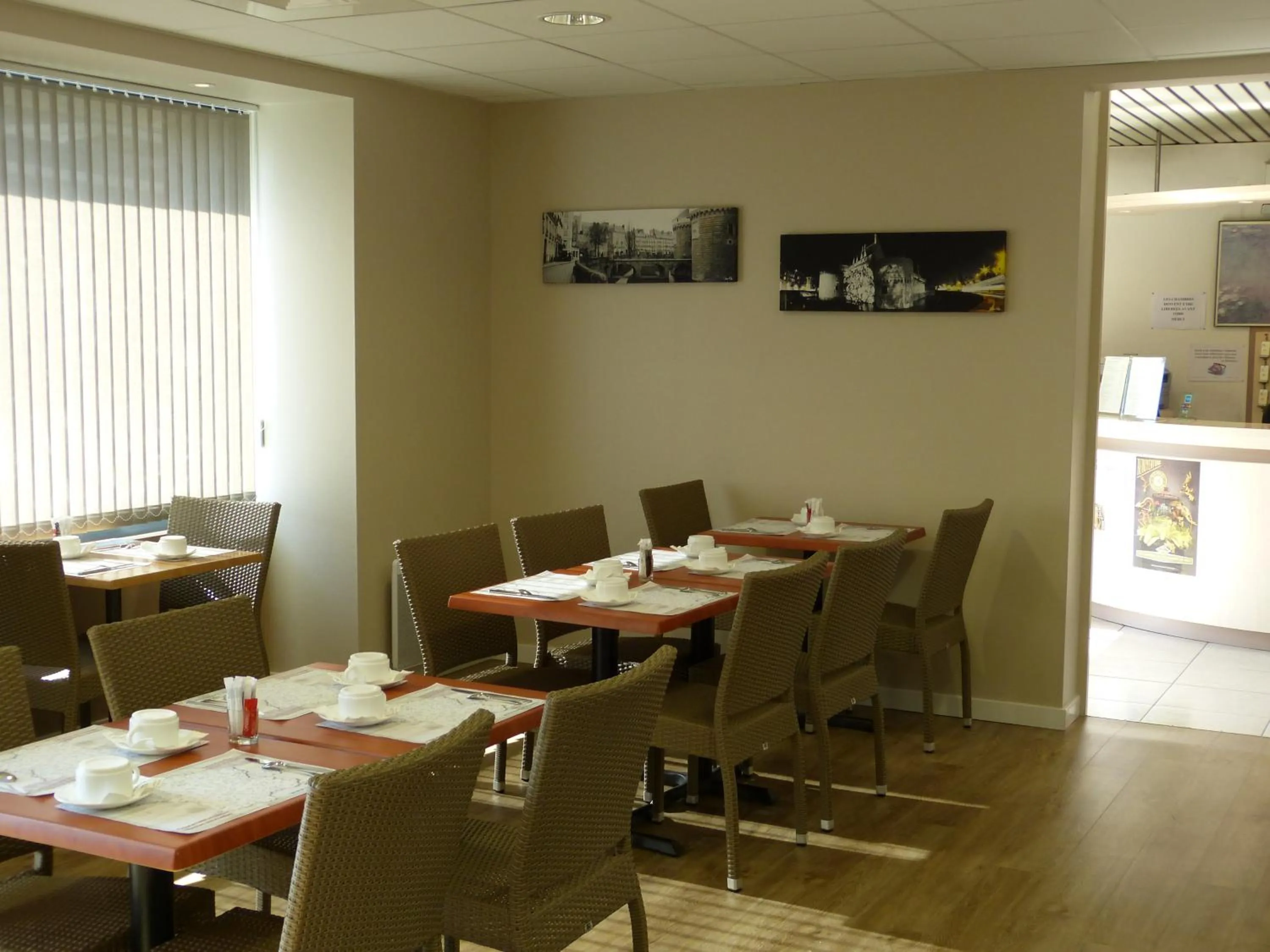 Restaurant/places to eat in Hôtel Terminus