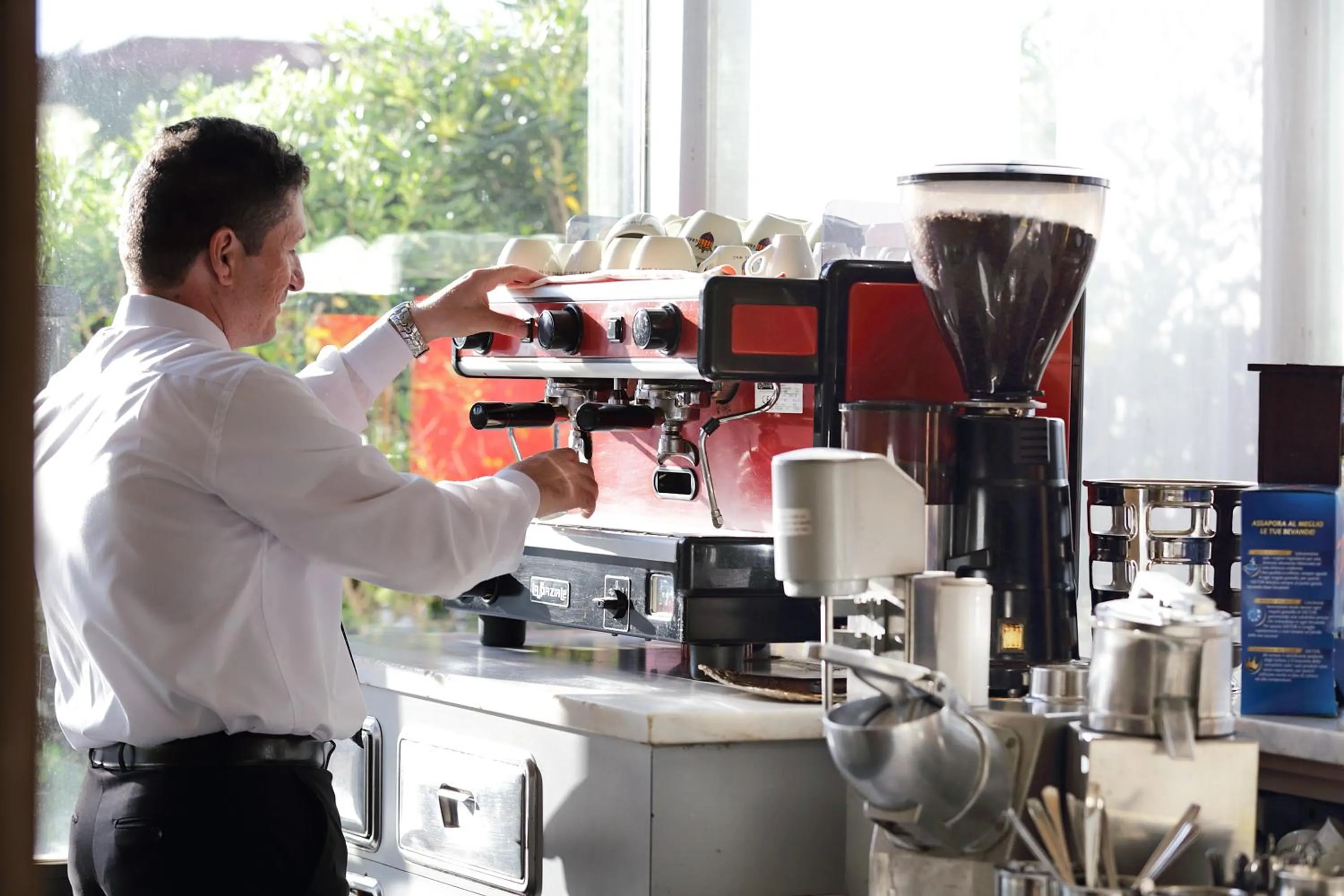 Lounge or bar in Green Sporting Club Hotel