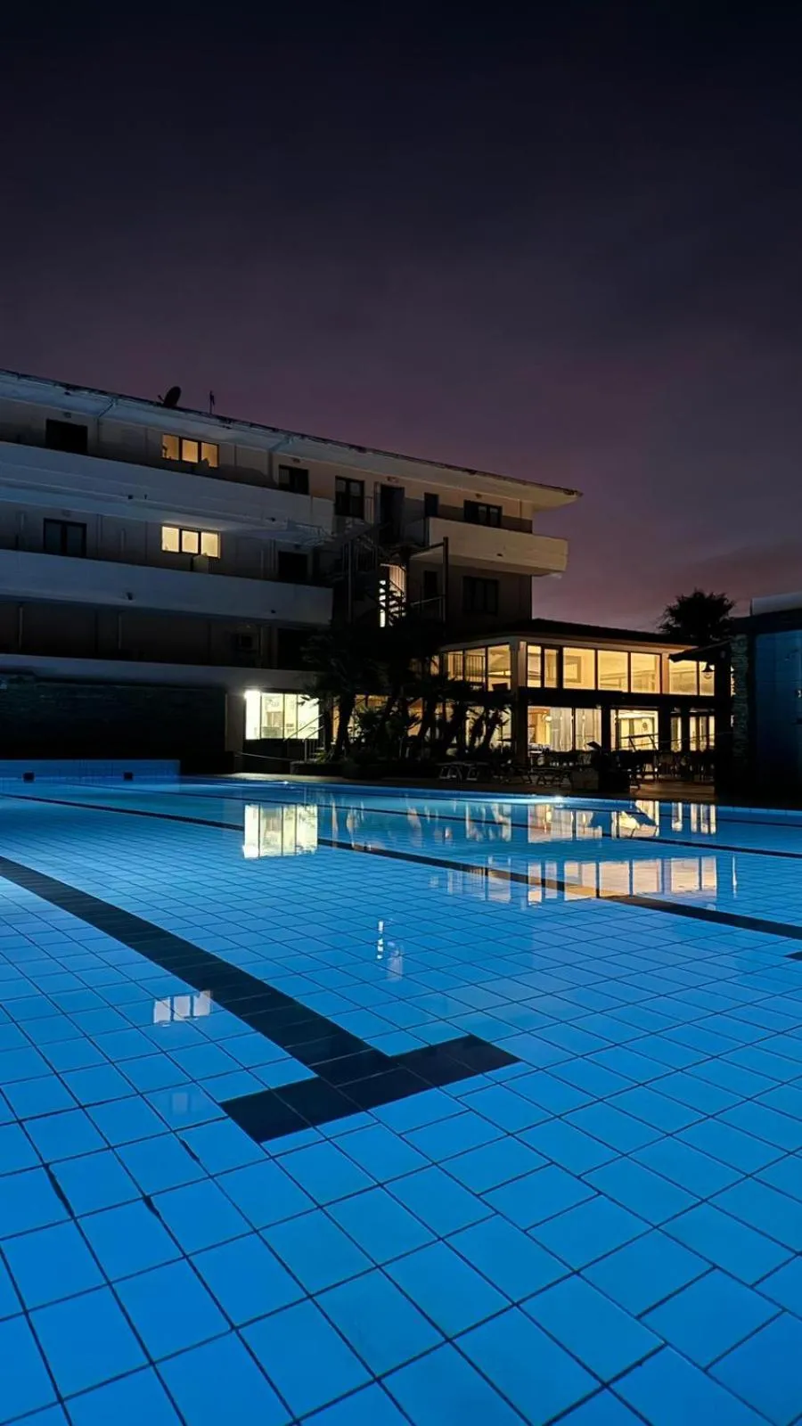 Swimming pool in Green Sporting Club Hotel