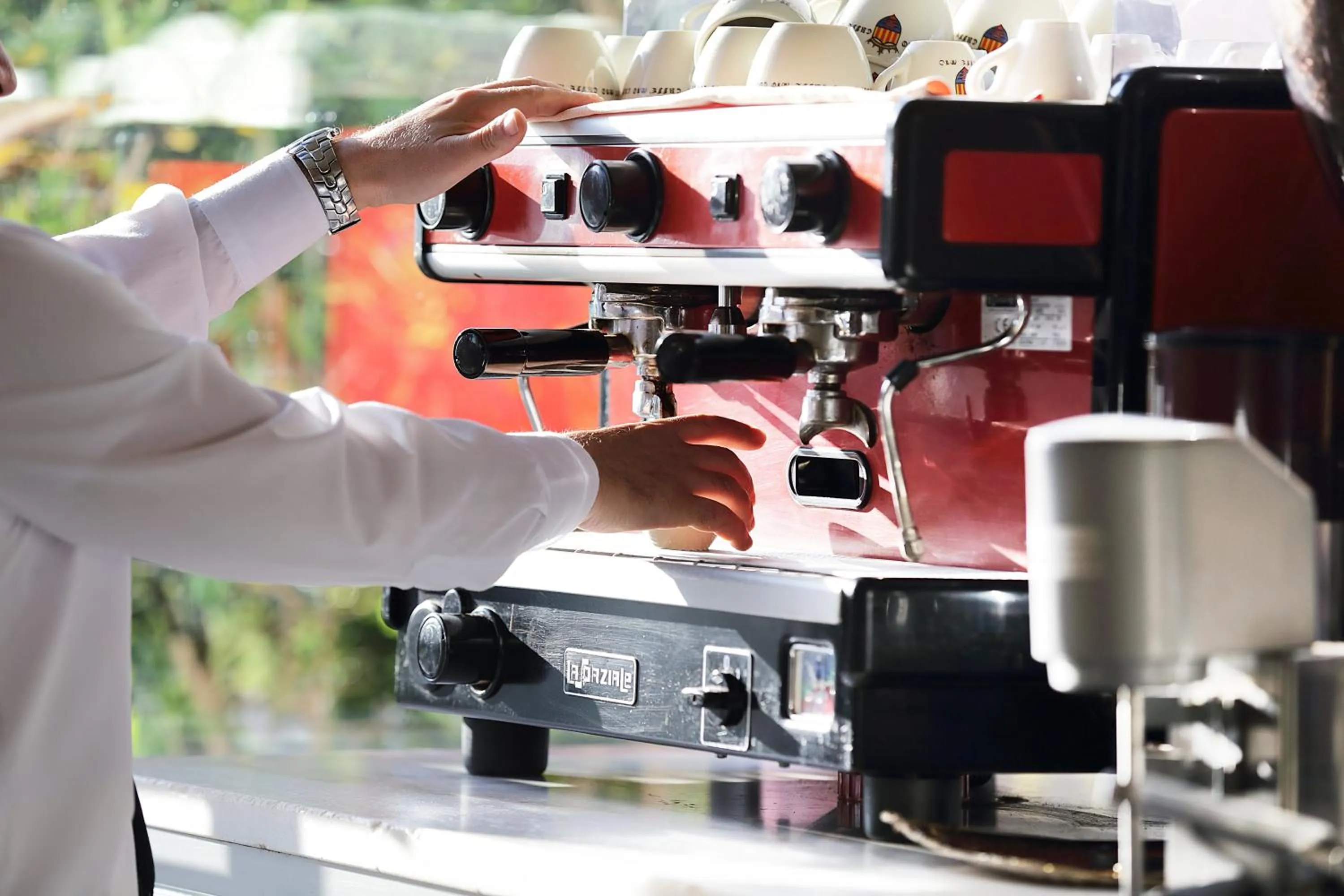 Lounge or bar in Green Sporting Club Hotel