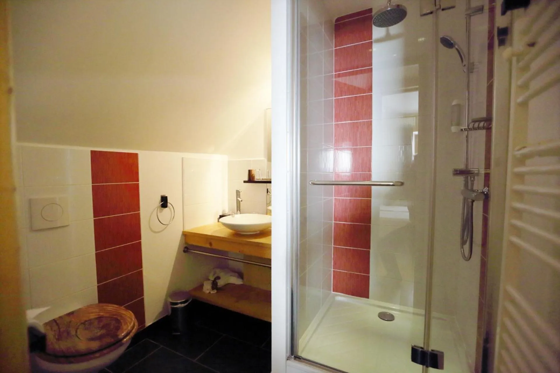 Toilet in Le Valombré