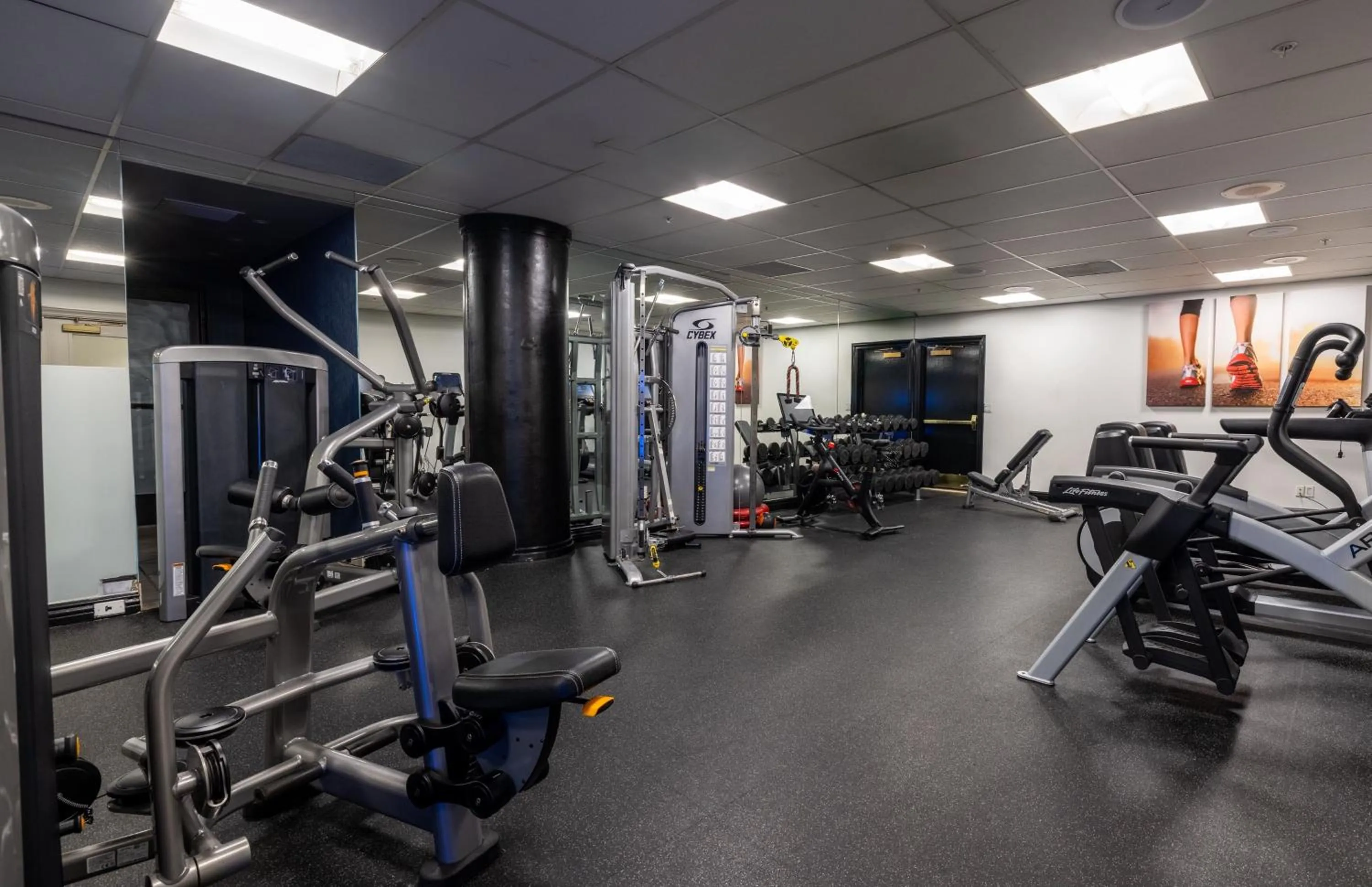 Fitness centre/facilities in The Marker Union Square San Francisco