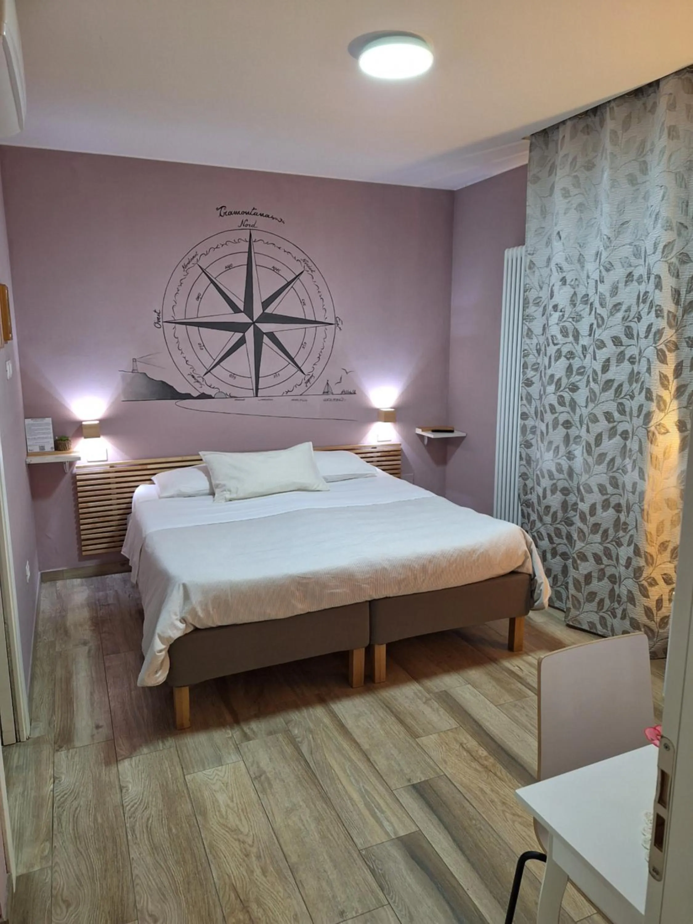 Photo of the whole room, Bed in Sweet Harbour PORTO - Affittacamere