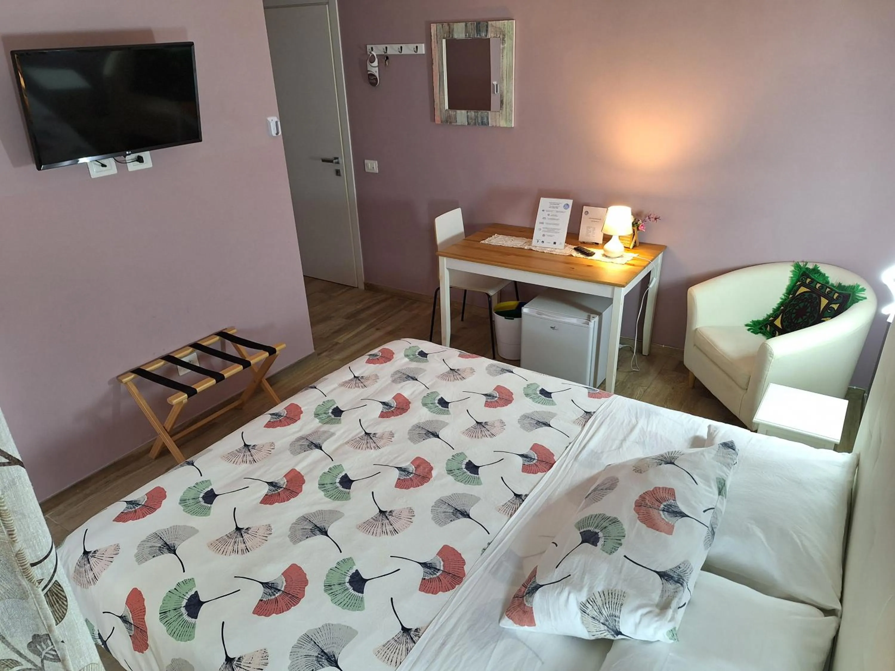 Photo of the whole room, Bed in Sweet Harbour PORTO - Affittacamere