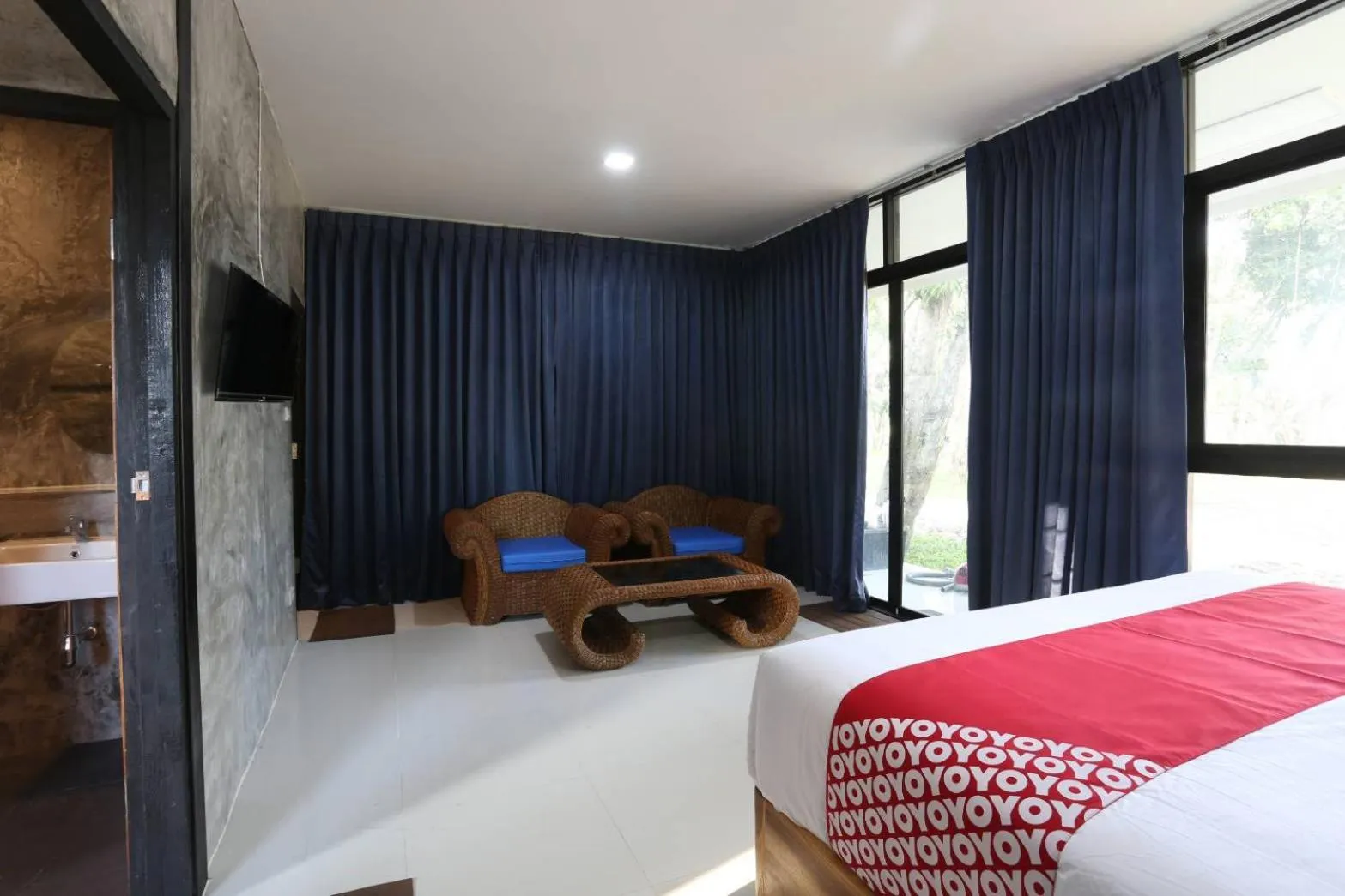 Bed in Ban Suan Lung Mike