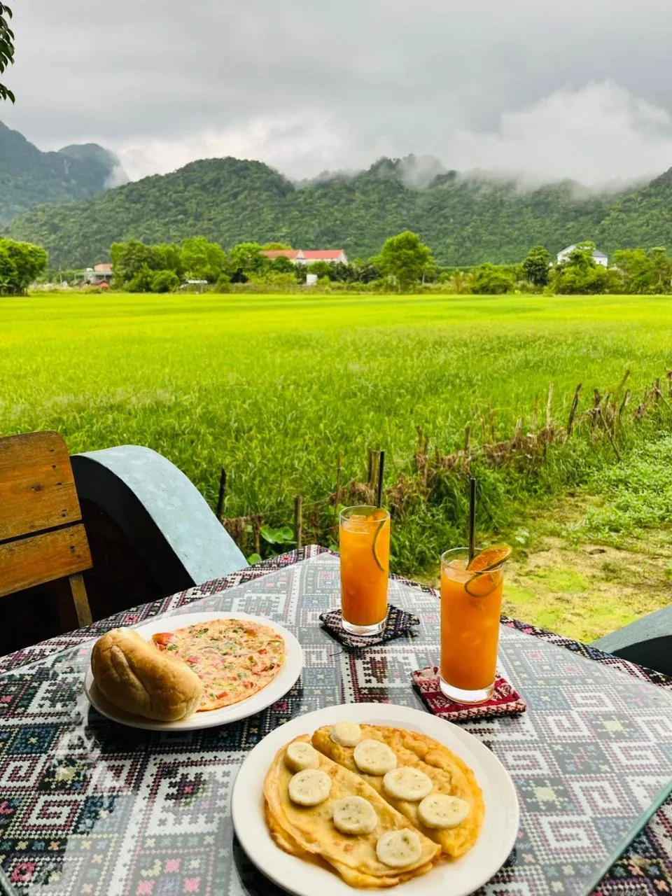 Food and drinks in Phong Nha An An Homestay