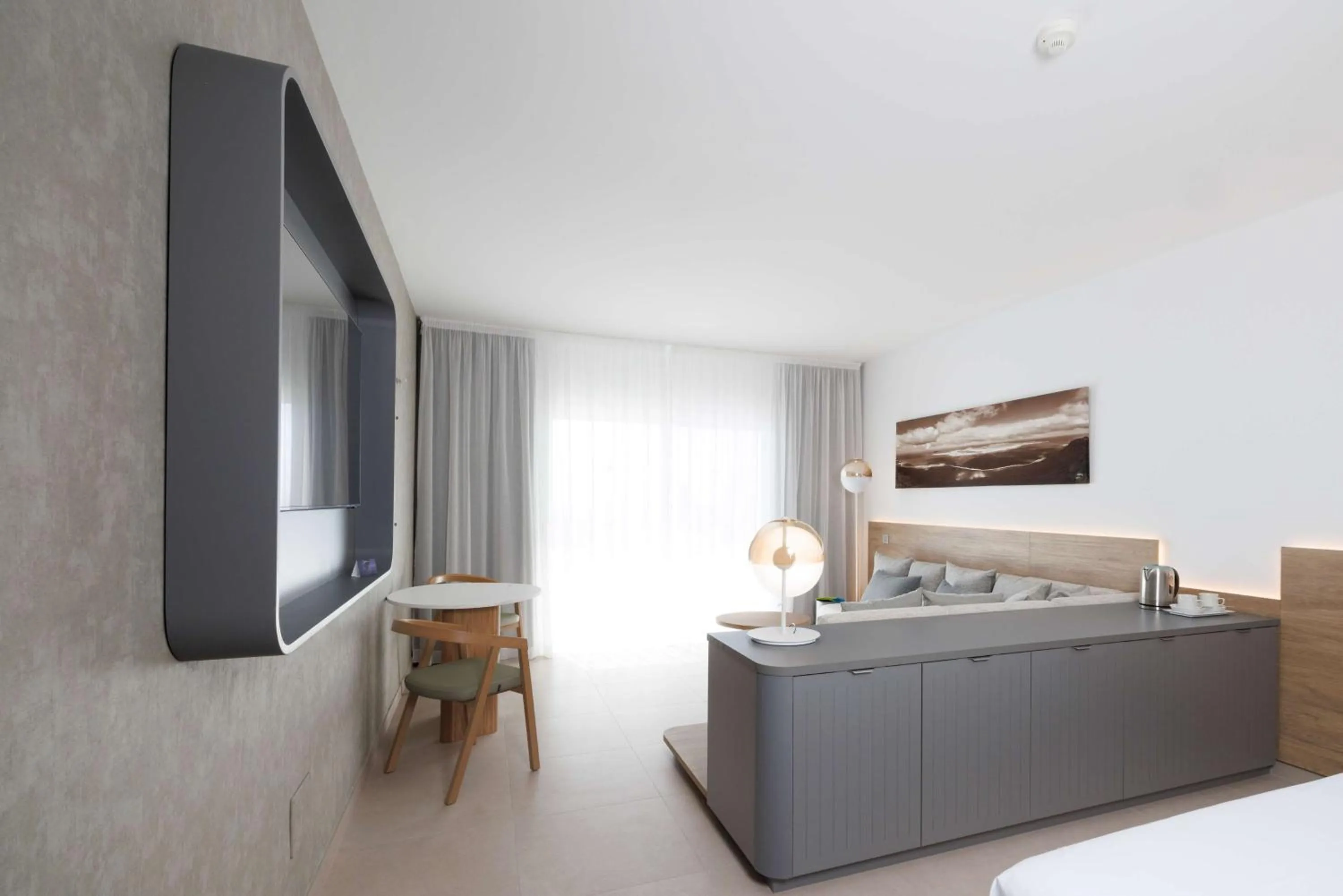 Bedroom, Bed in Radisson Blu Resort, Lanzarote Adults Only