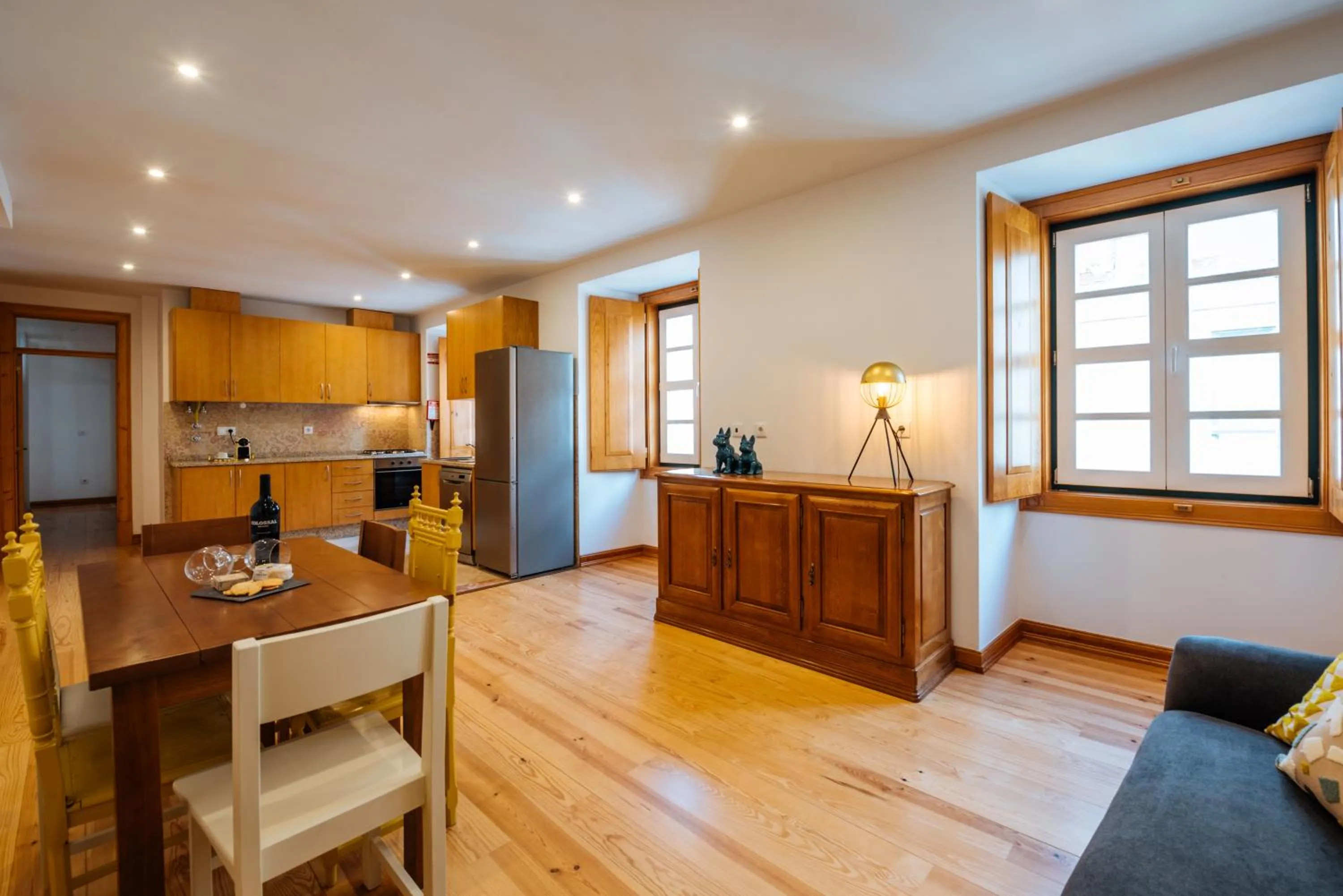 Kitchen or kitchenette in Varandas de Lisboa - Tejo River Apartments & Rooms