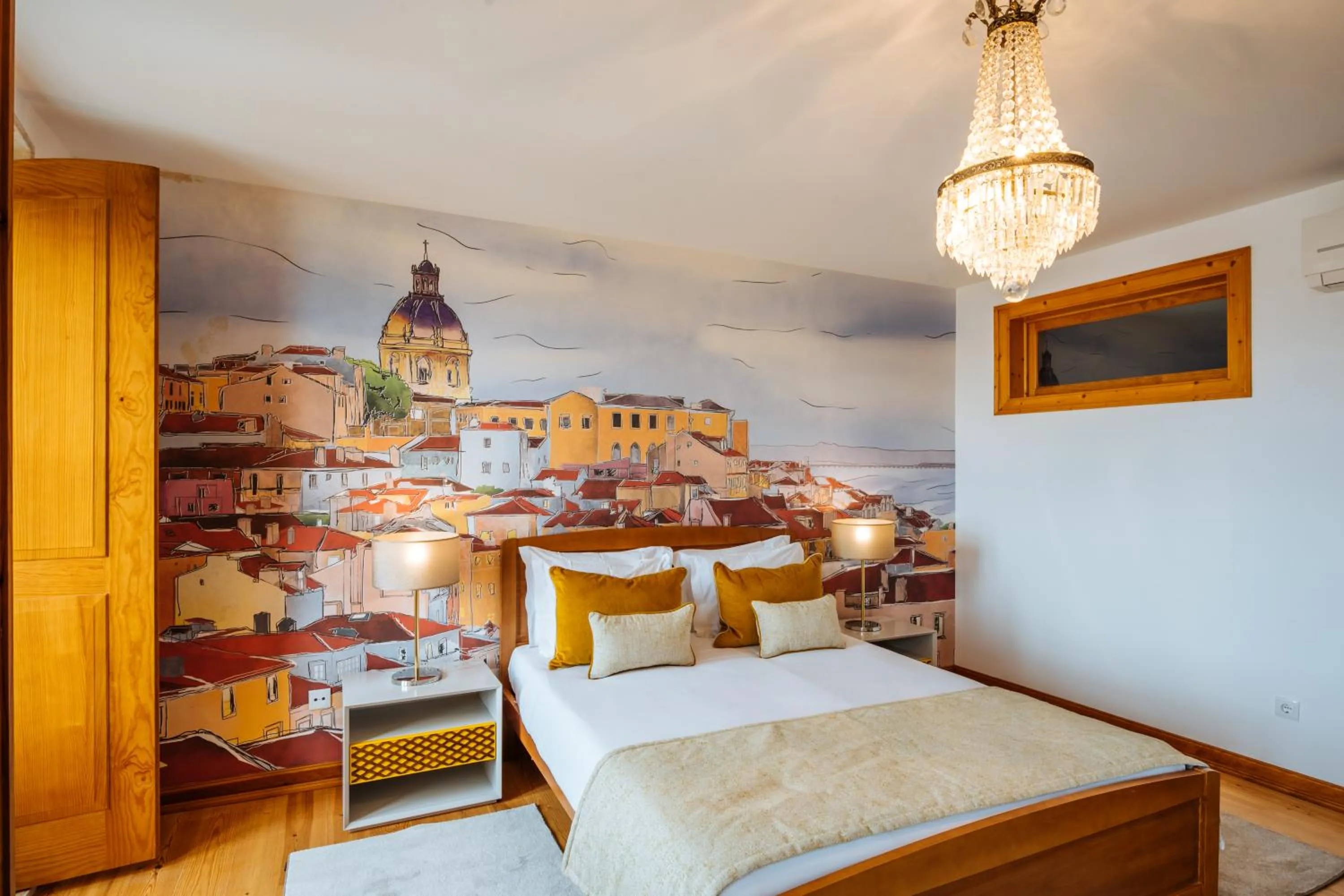 Bedroom, Bed in Varandas de Lisboa - Tejo River Apartments & Rooms