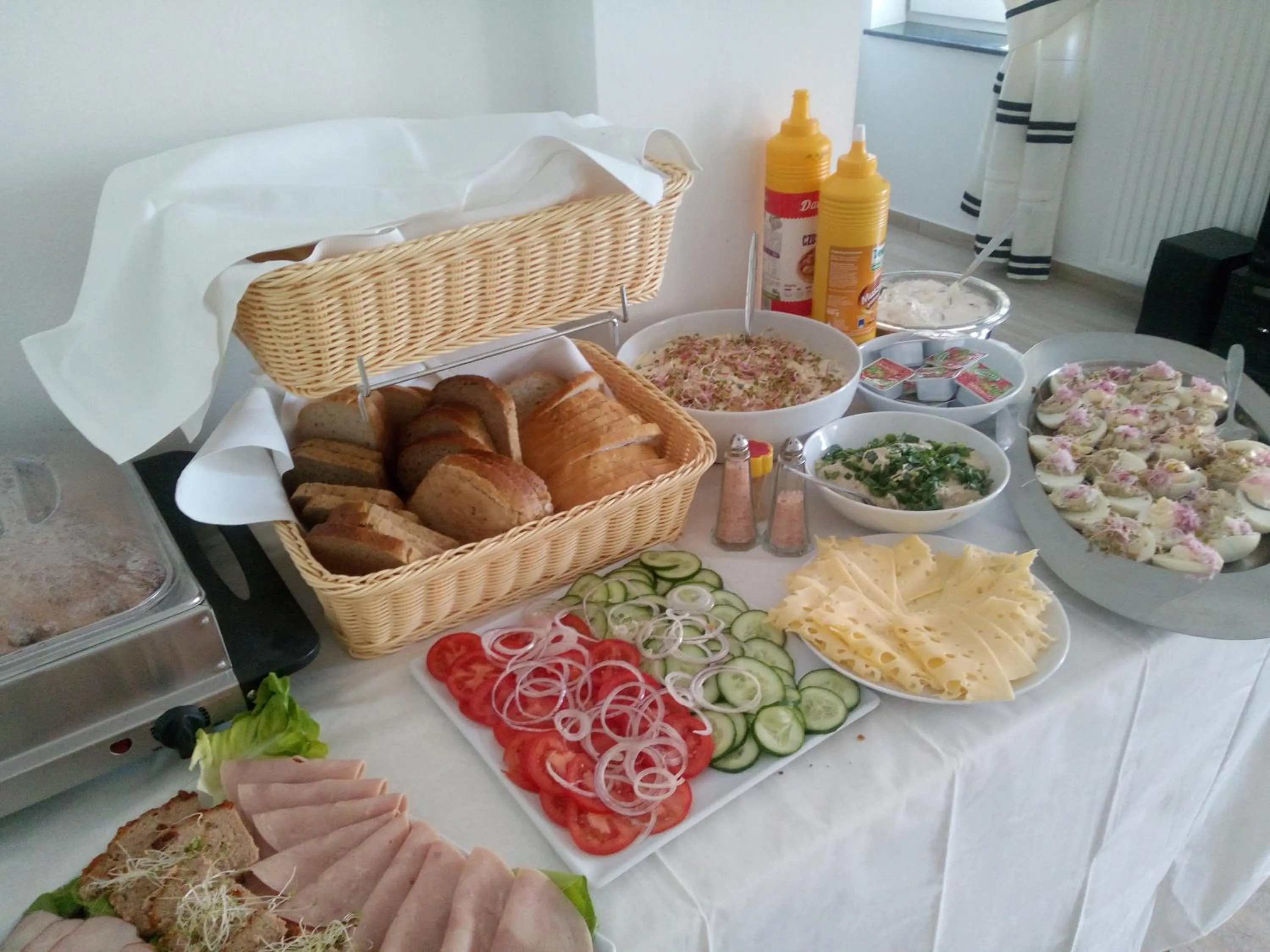 Food and drinks in Villa Mors