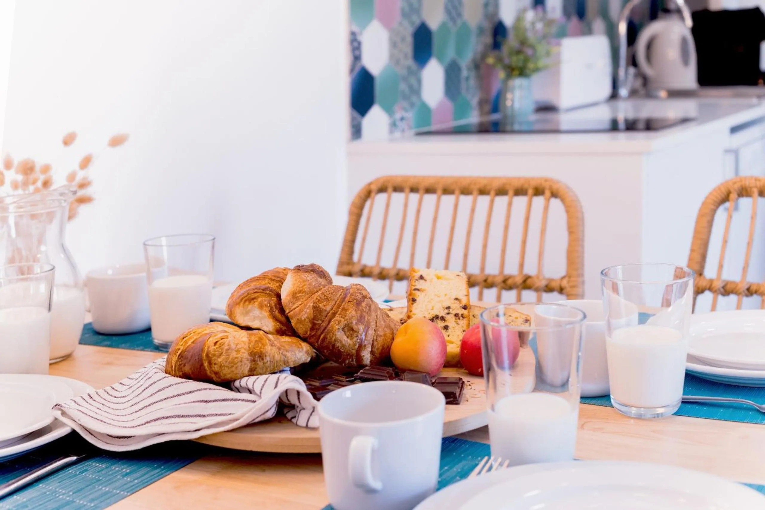 Food and drinks in Bamblue Boutique Apartments