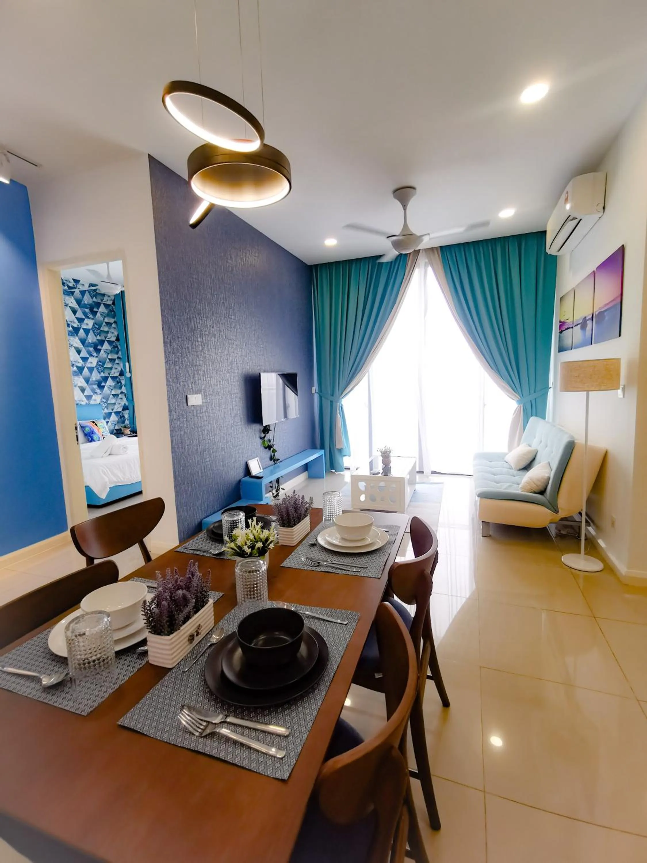 Dining area in Legoland D'PRISTINE Apartment By TGP