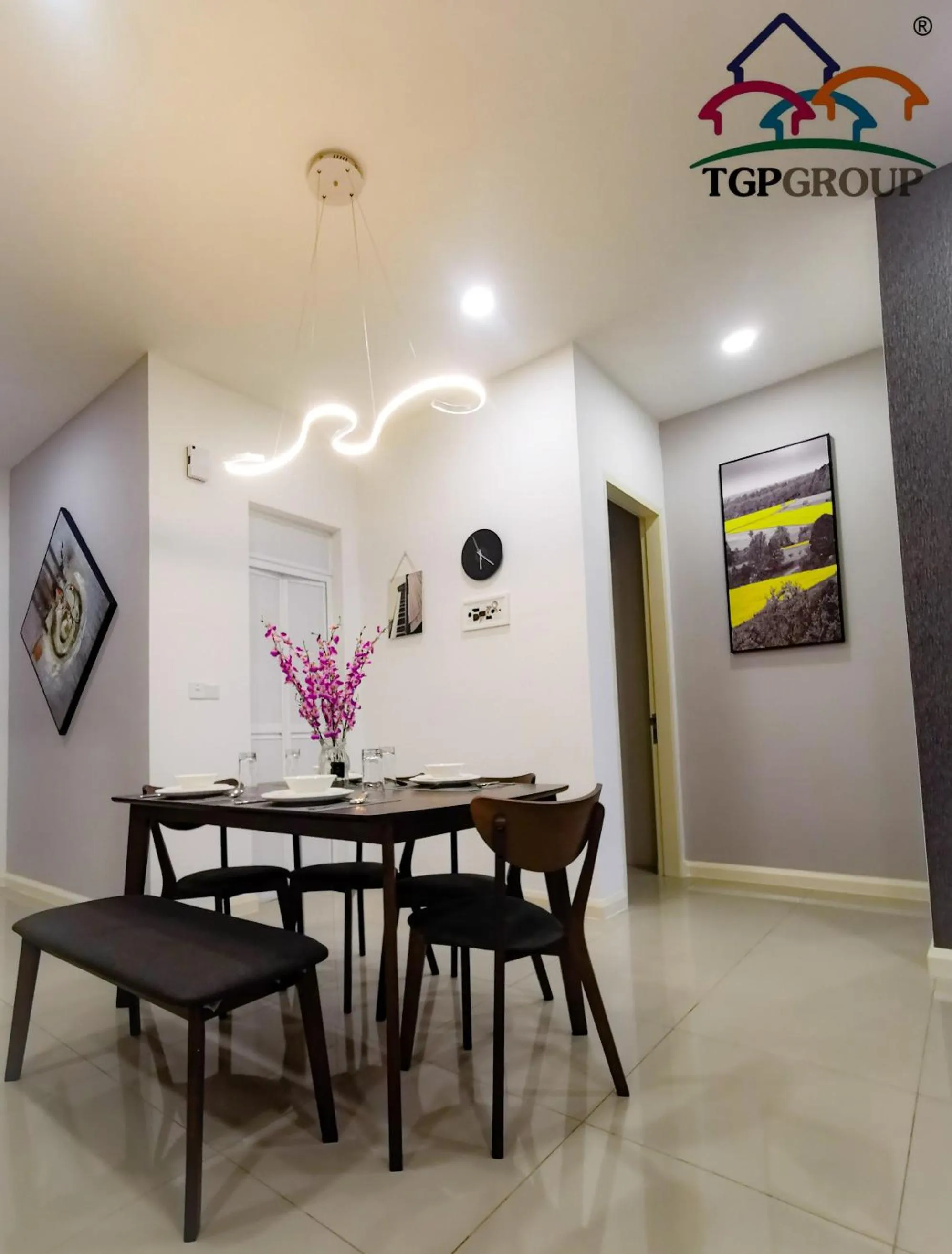 Dining area in Legoland D'PRISTINE Apartment By TGP