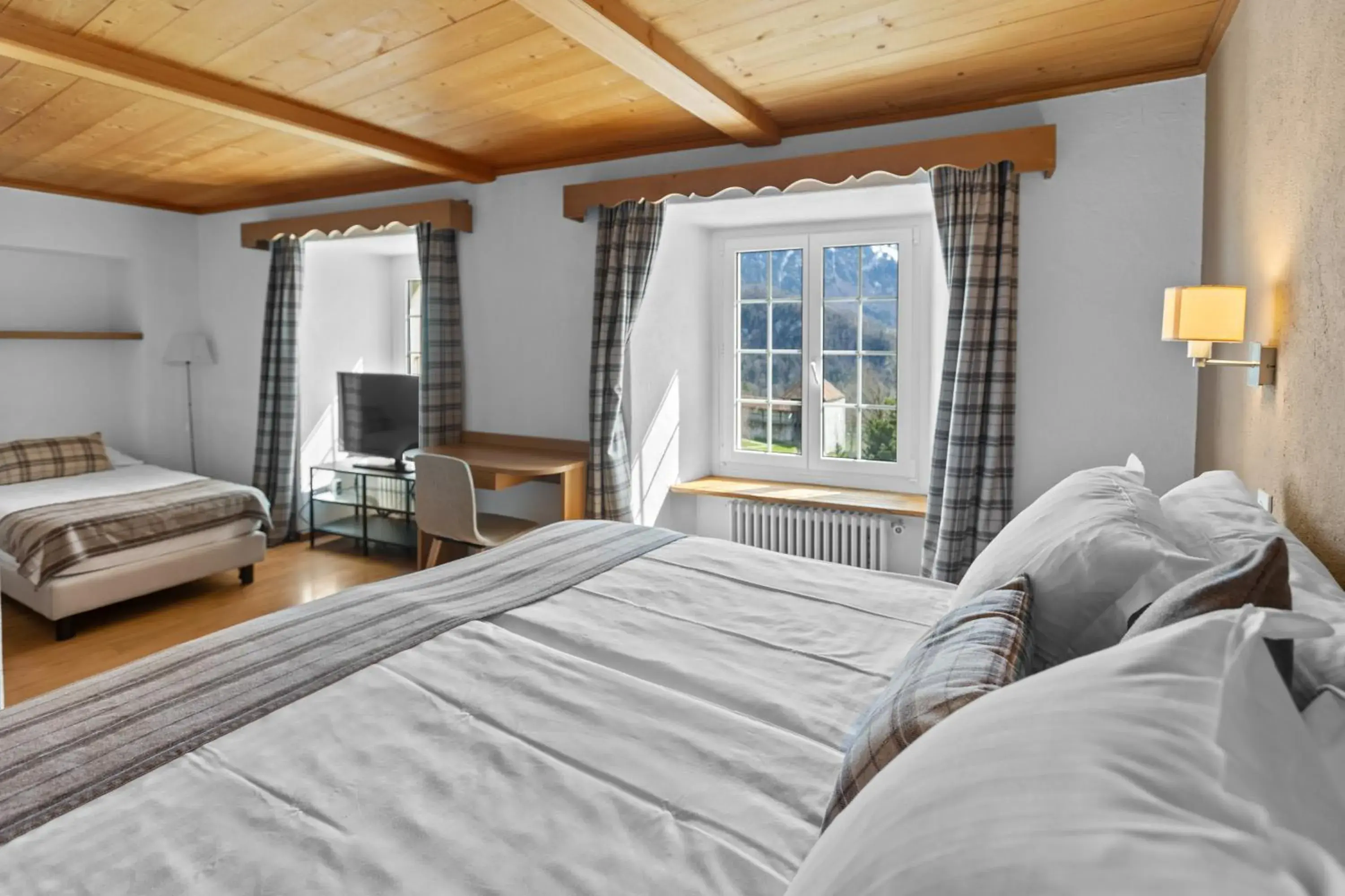 Deluxe Family Room in Le Saint Georges Deluxe Family Room in Le Saint Georges