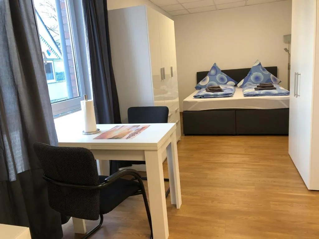 Bed in Fewo und Meer WHV