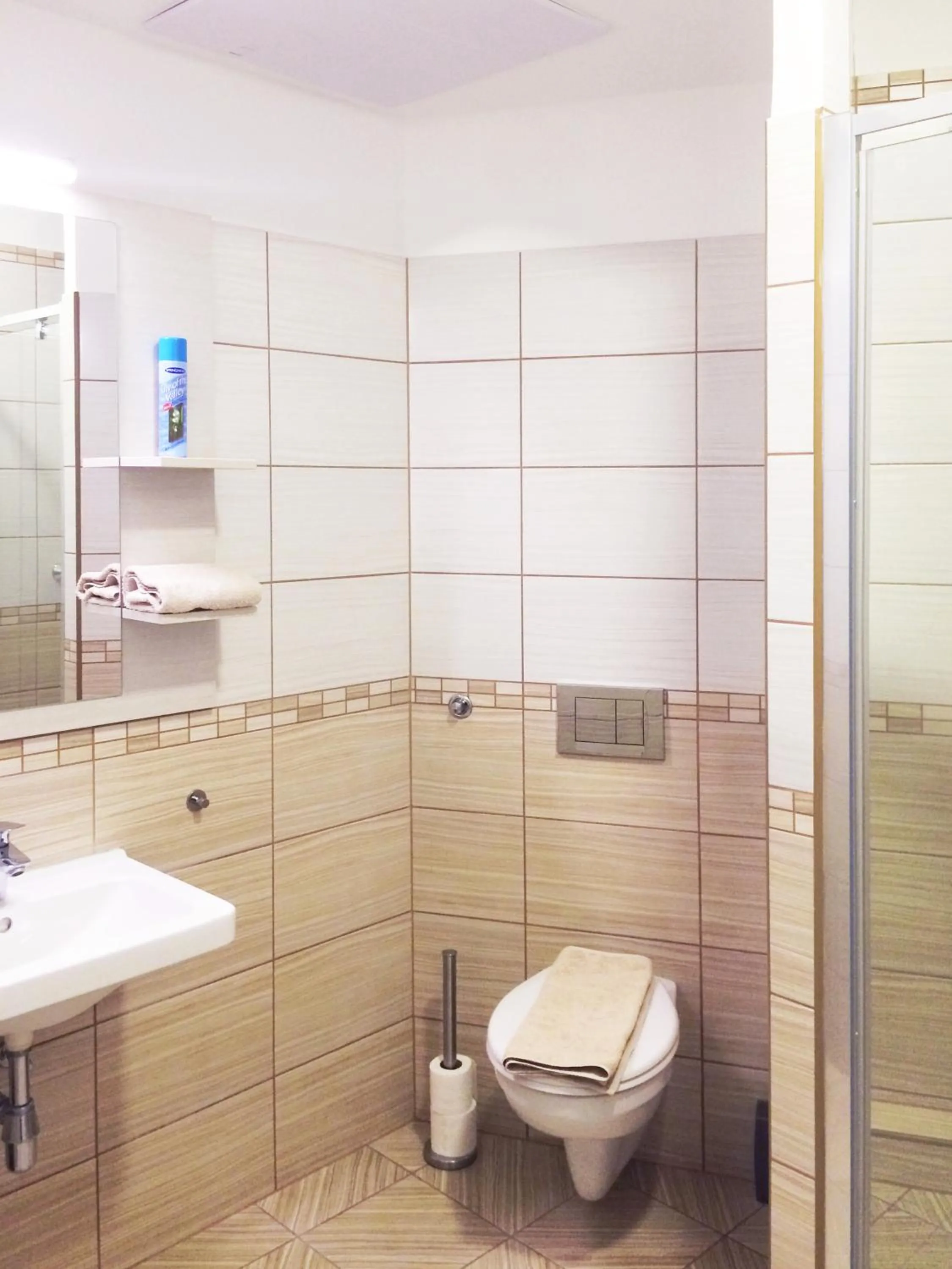 Zoom-Budapest Apartments