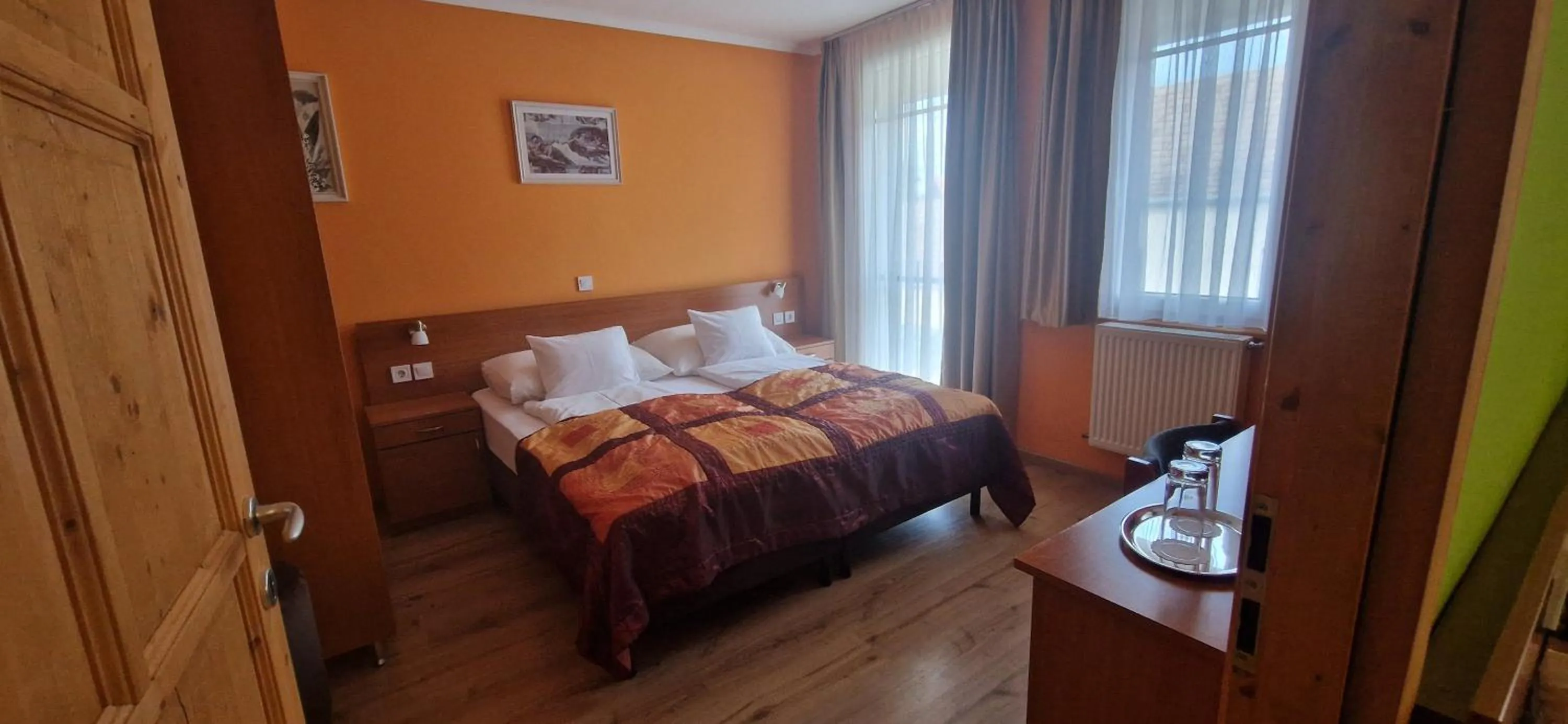 Bed in Hotel Patonai