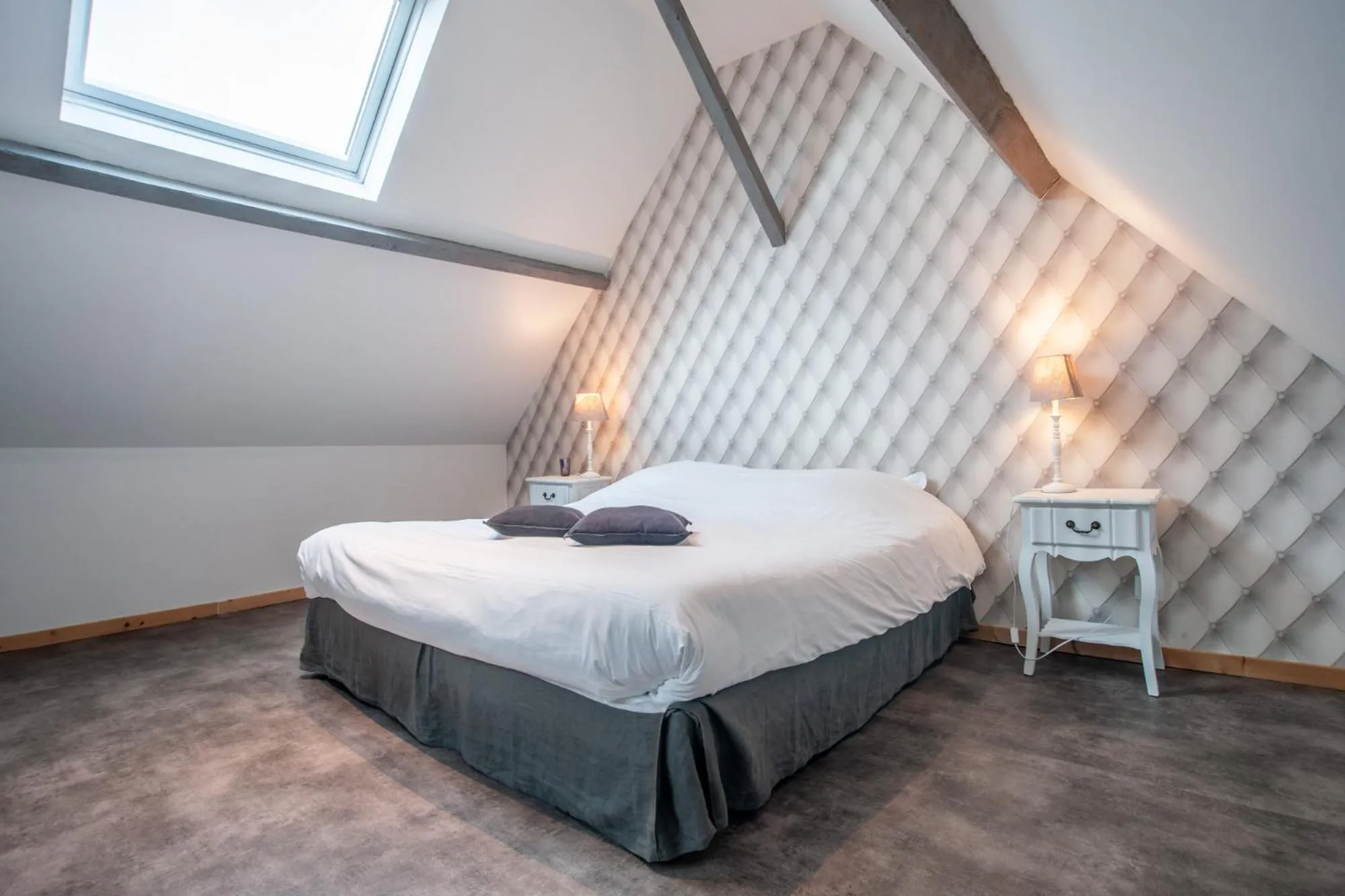 Bedroom, Bed in L'Heure Bleue gîtes et chambres d'hôtes